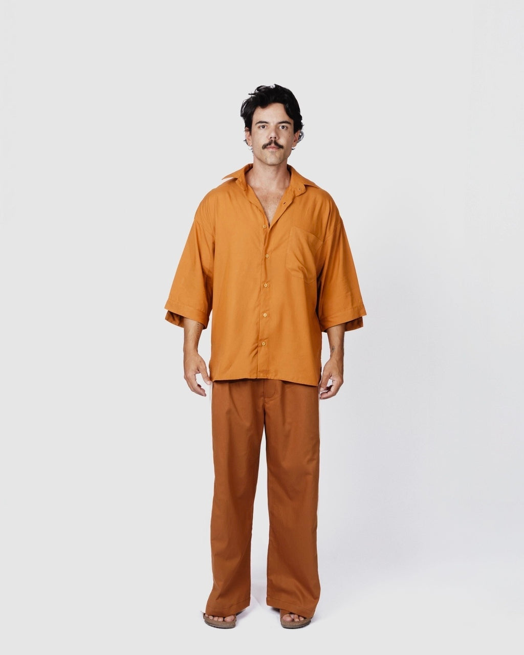 Camisa Oversized Marrom