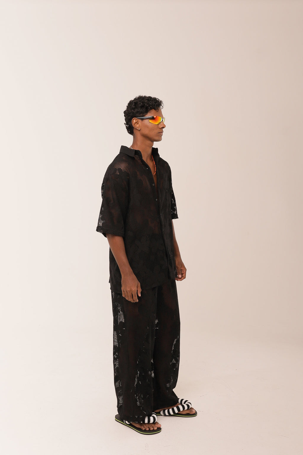 Camisa Ampla Tela Floral Preta