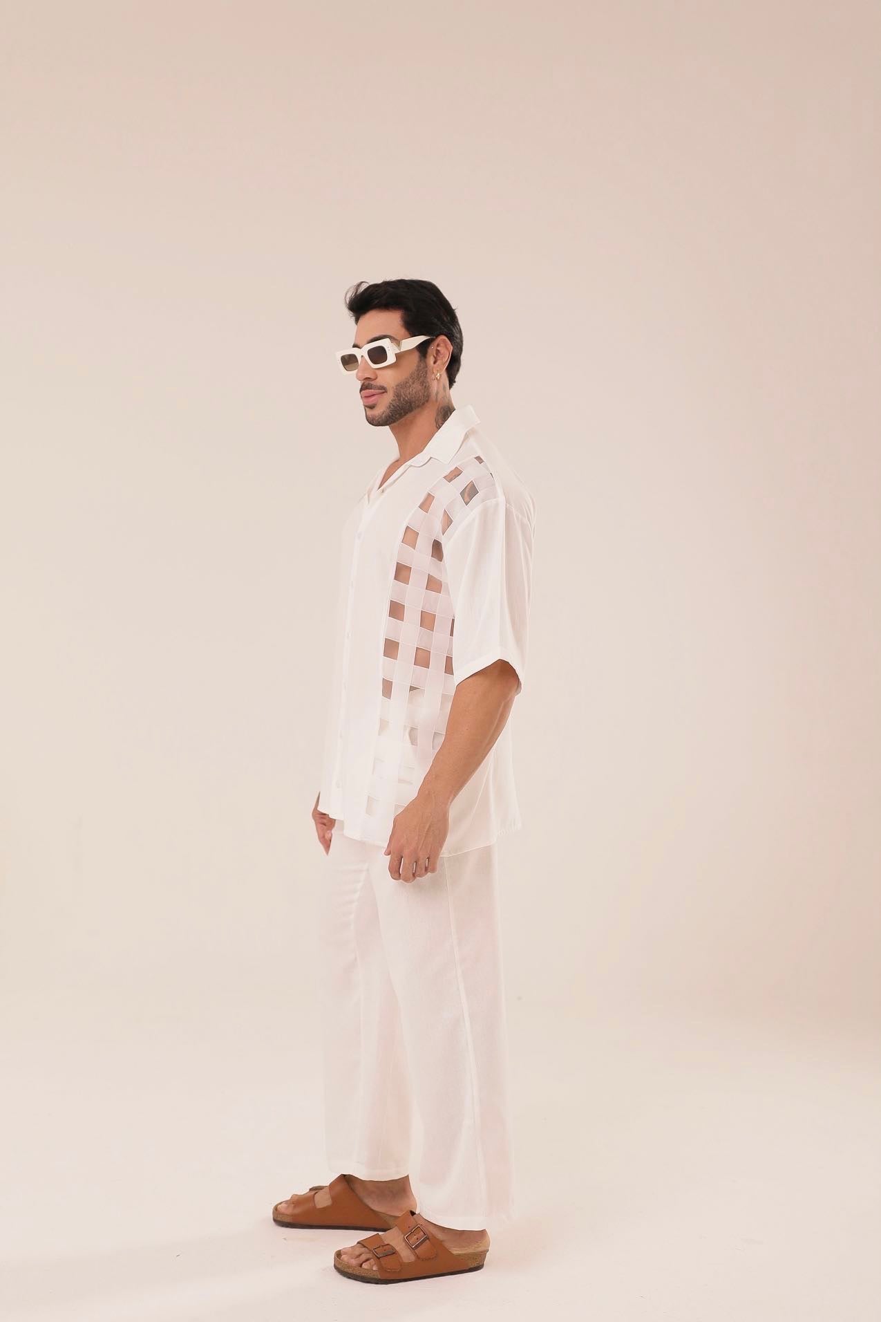 Camisa Geométrica Branca ㅤ ㅤㅤㅤㅤㅤㅤㅤㅤㅤㅤㅤ