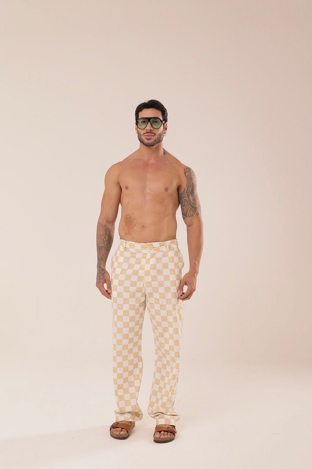 Calça Linho Alfaiataria de Grid Amarelaㅤ