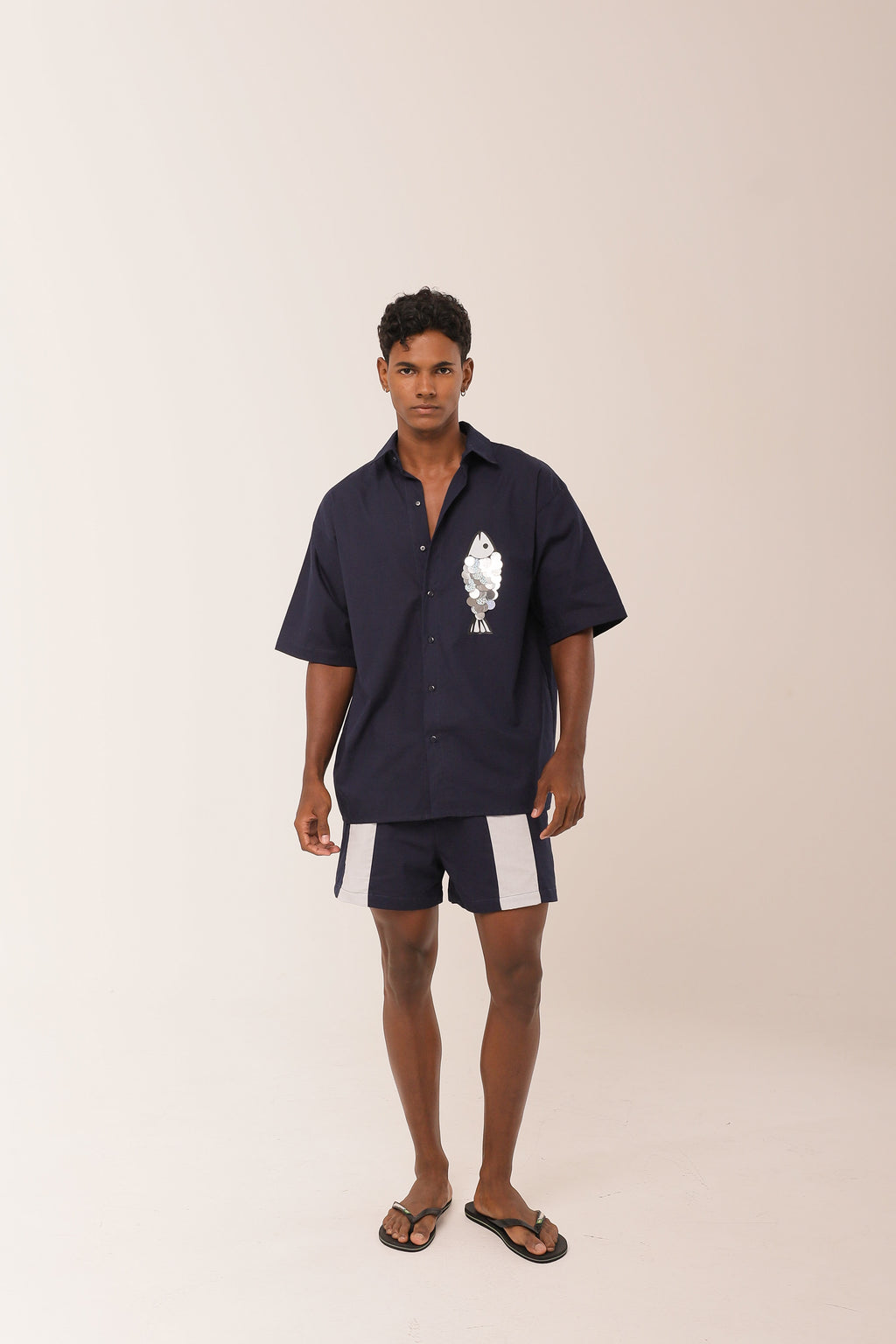 Camisa Linho Peixe Paetê Marinho