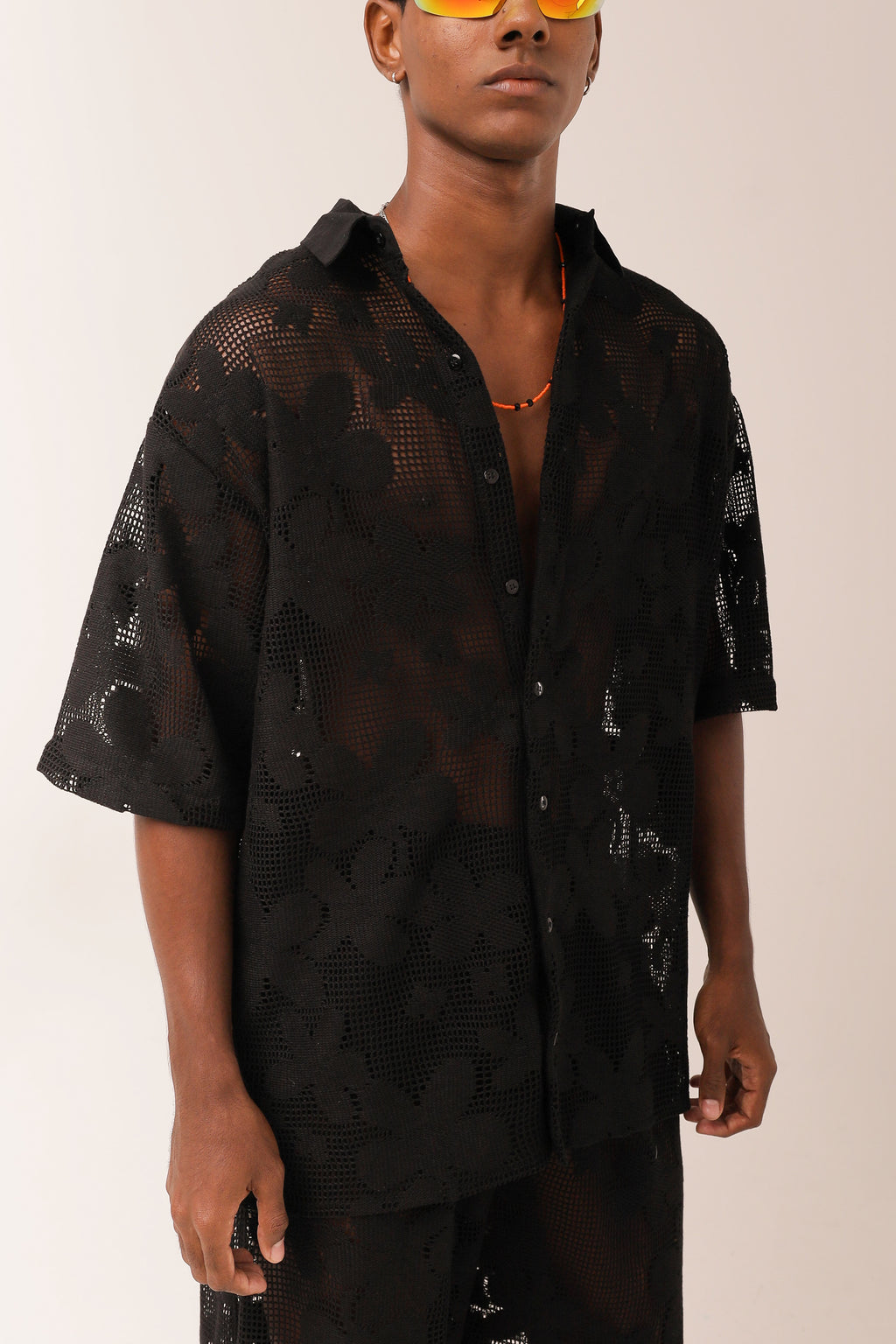 Camisa Ampla Tela Floral Preta