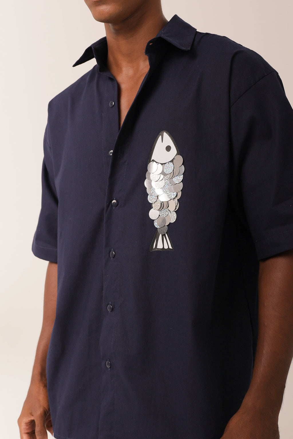 Camisa Linho Peixe Paetê Marinho