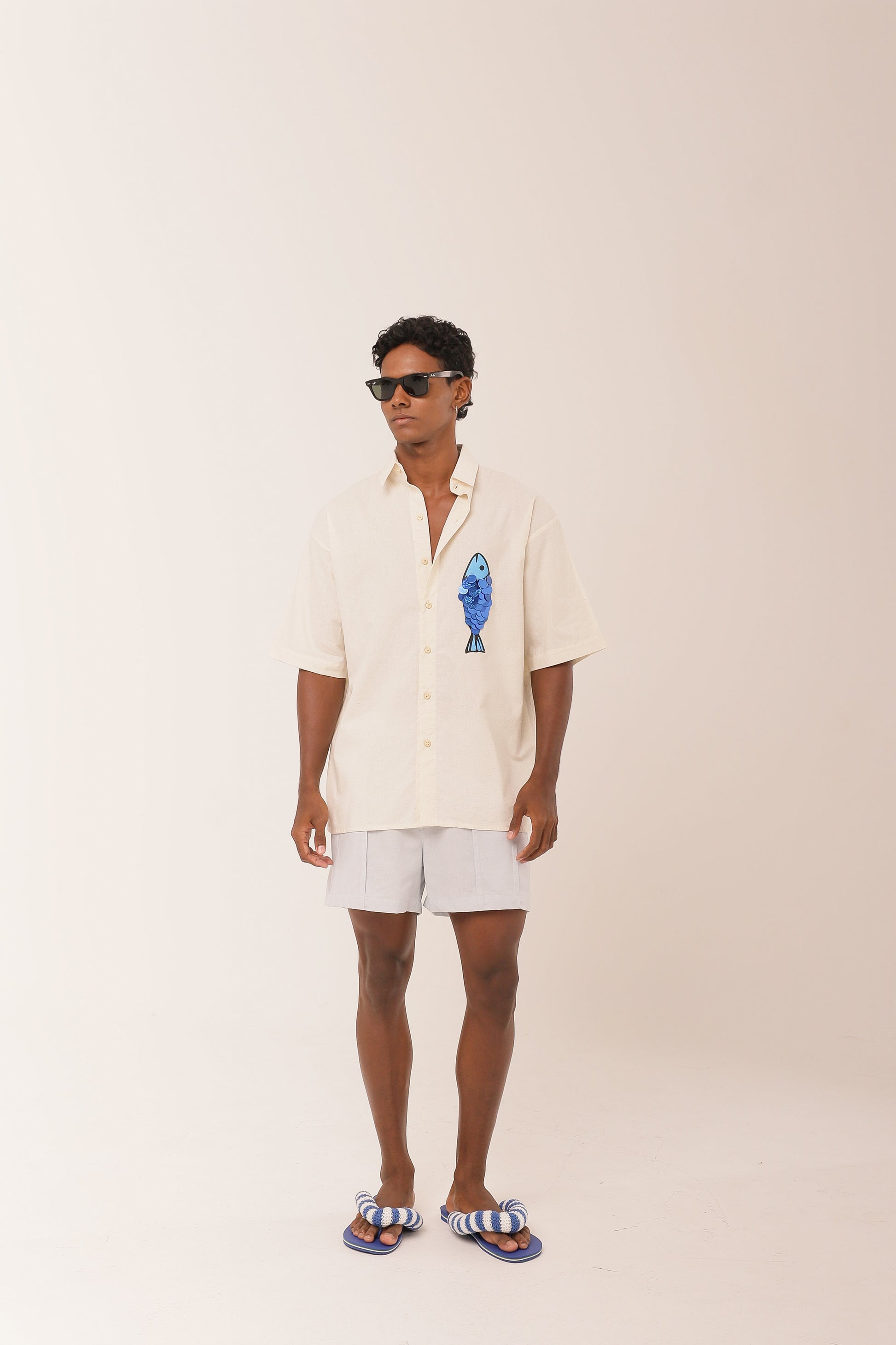 Short Linho Nervuras Azul Claro