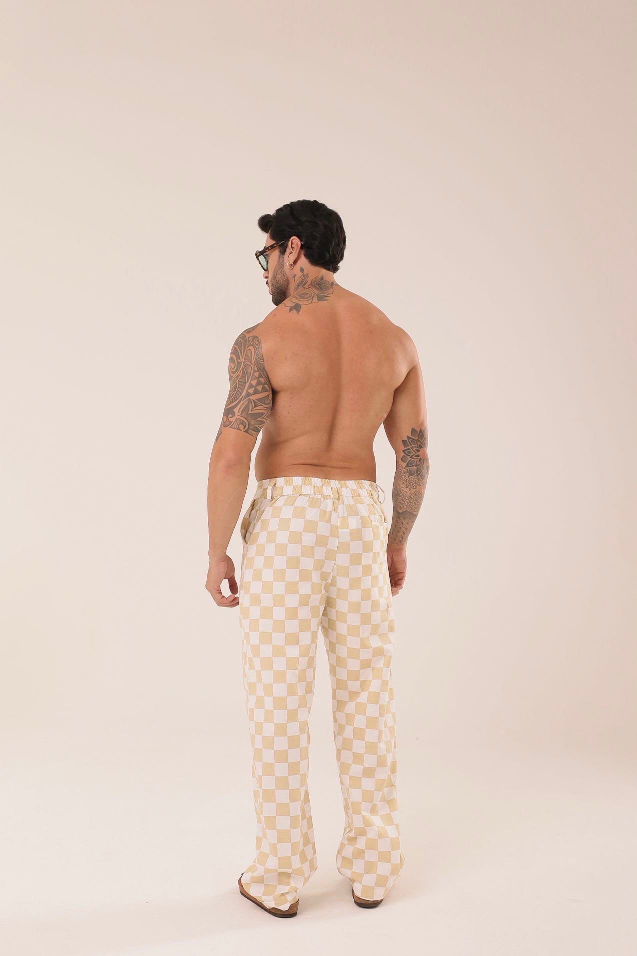 Calça Linho Alfaiataria de Grid Amarelaㅤ