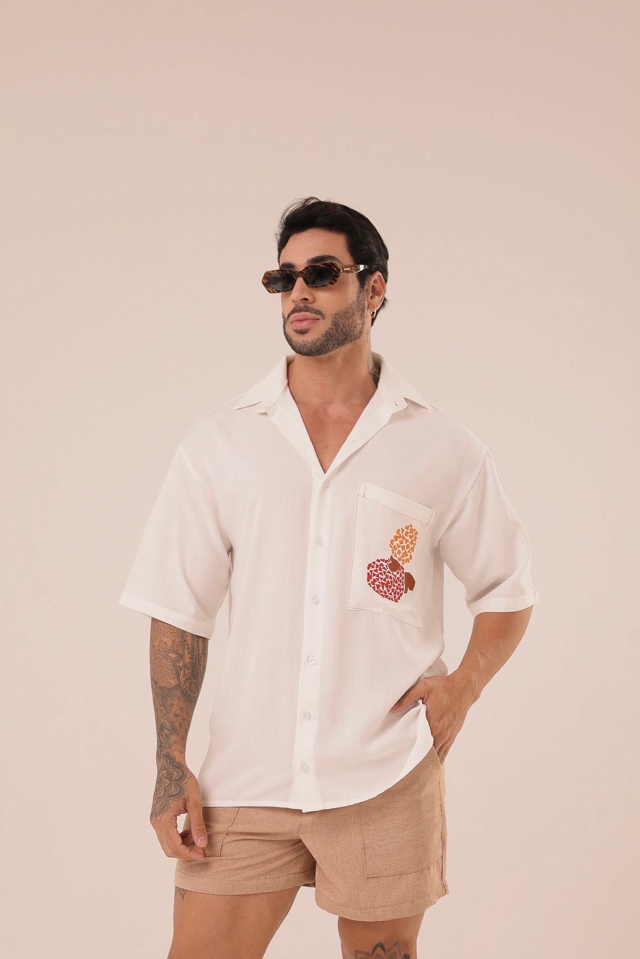 Camisa Caju Brancaㅤ ㅤㅤㅤㅤㅤㅤㅤㅤㅤㅤㅤ