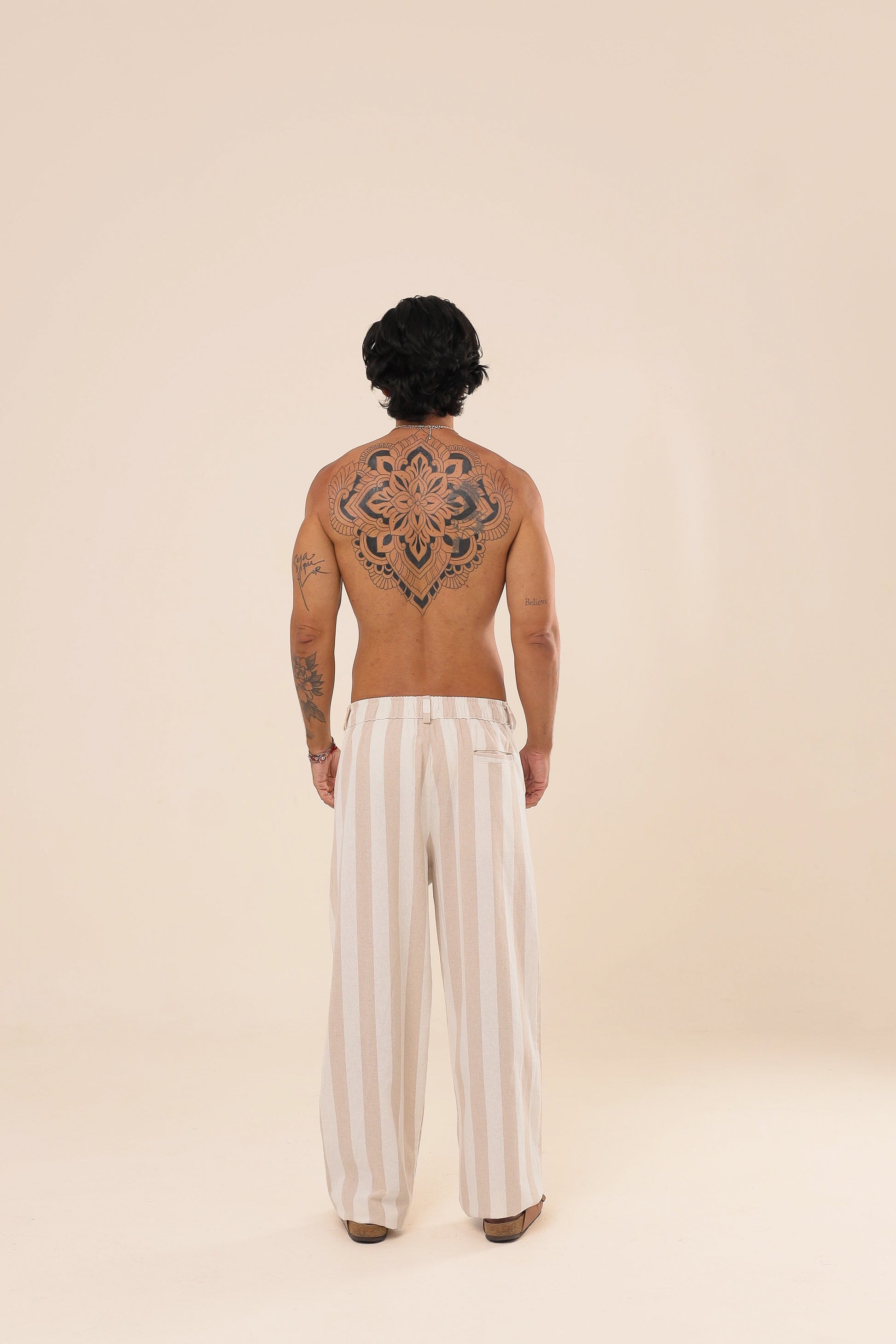 Calça Linho Reta Listras Bege