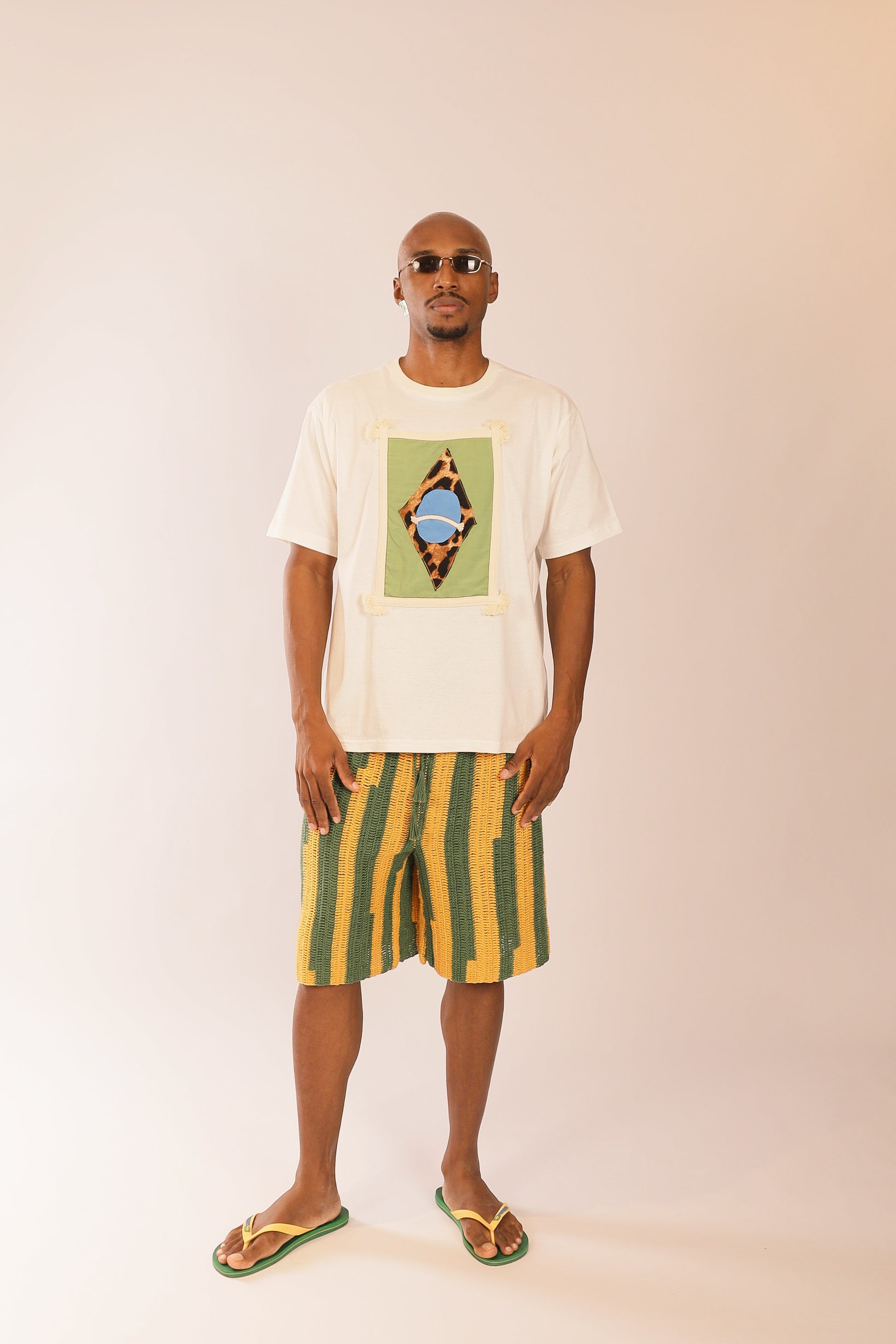 T-Shirt Over Patch Brasil