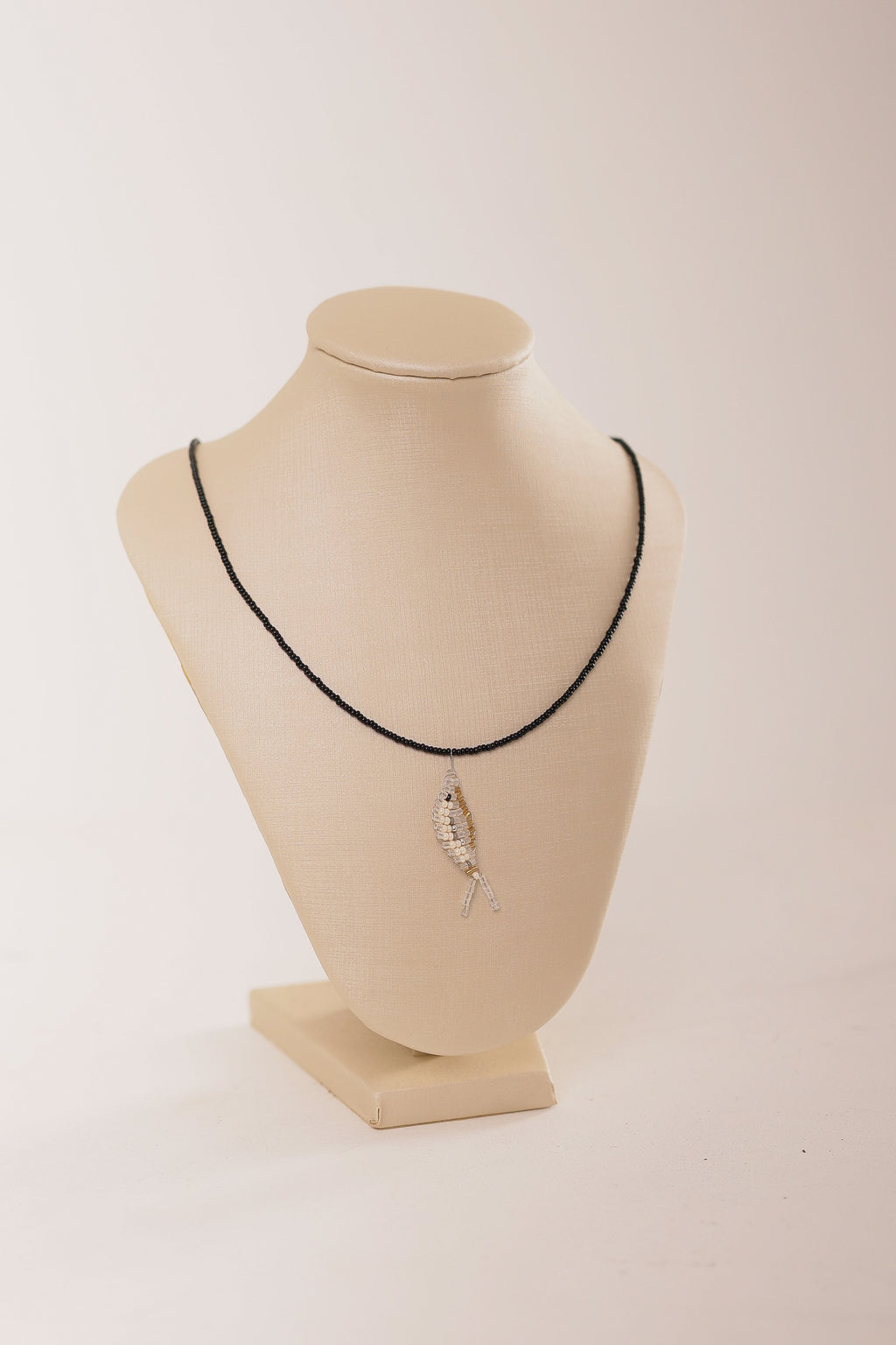 Colar Peixe Prateado