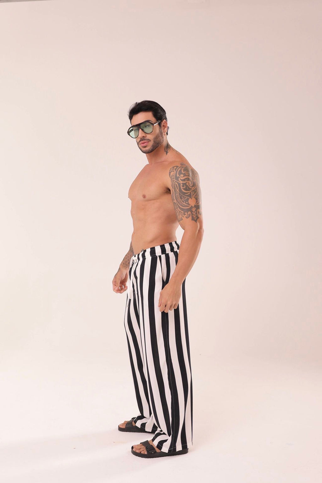 Calça Reta Listras Preta