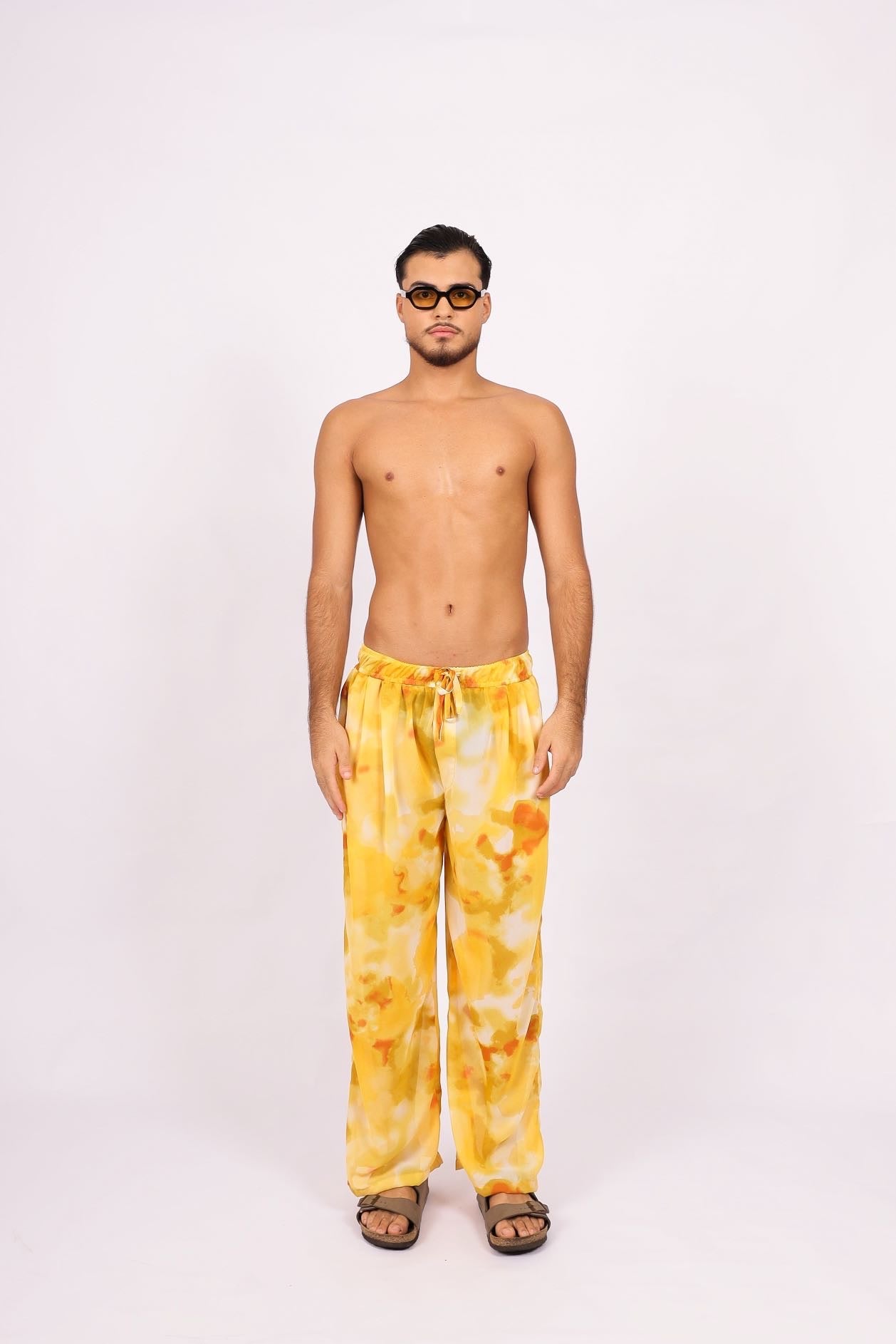 Calça Pregas Solar Amarela