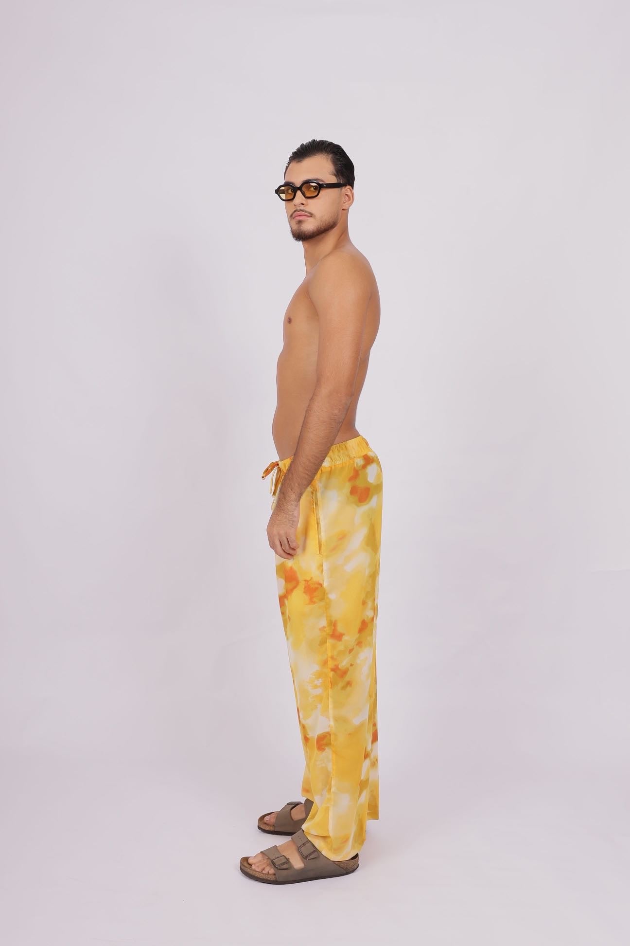 Calça Pregas Solar Amarela