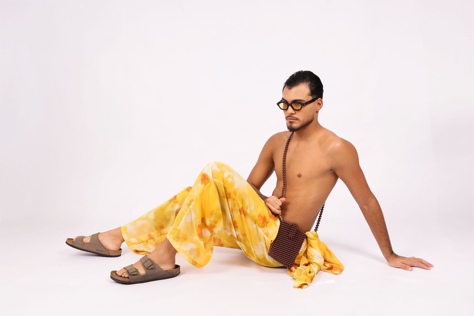 Calça Pregas Solar Amarela
