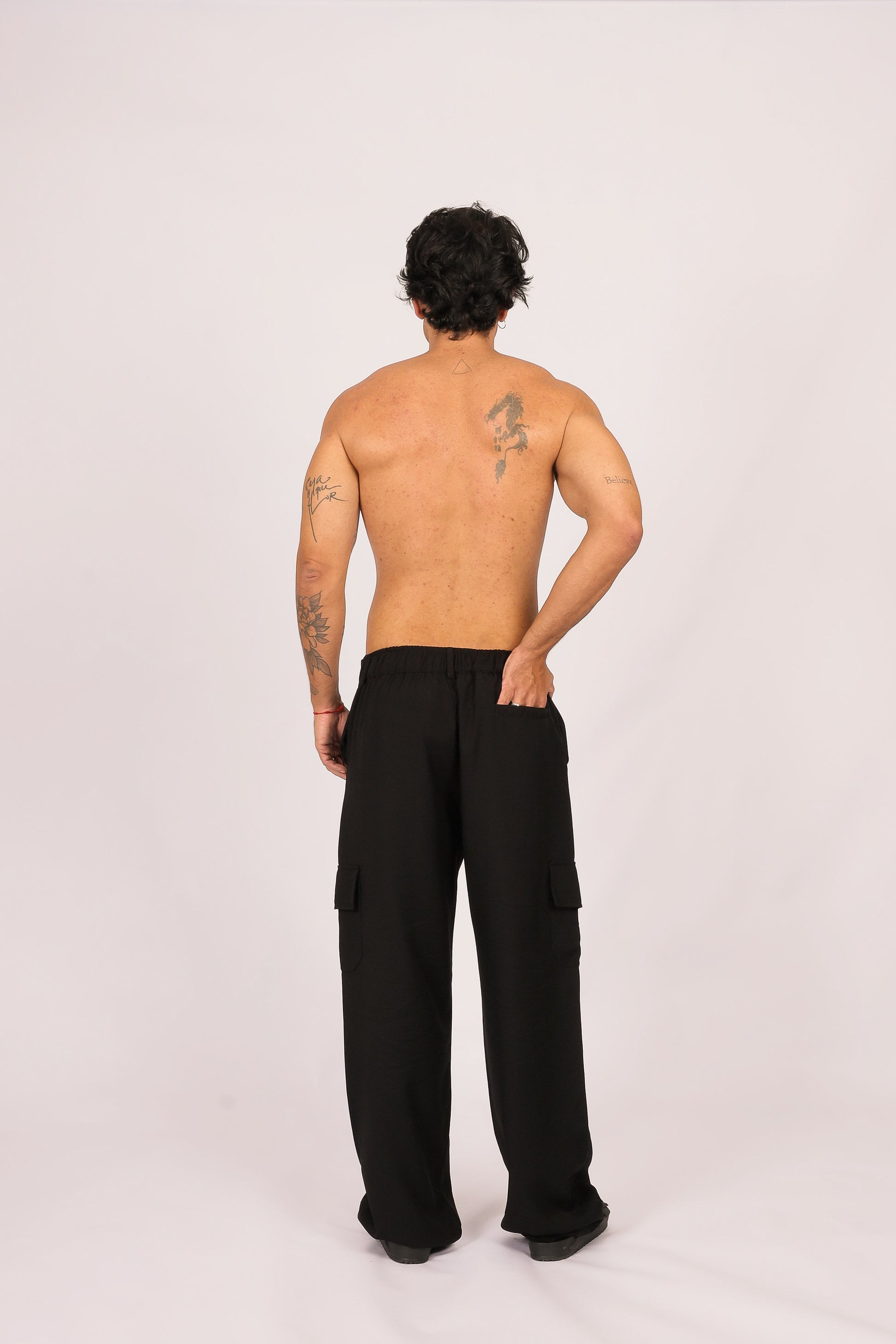 Calça Alfaiataria Reta Preta (Cópia)