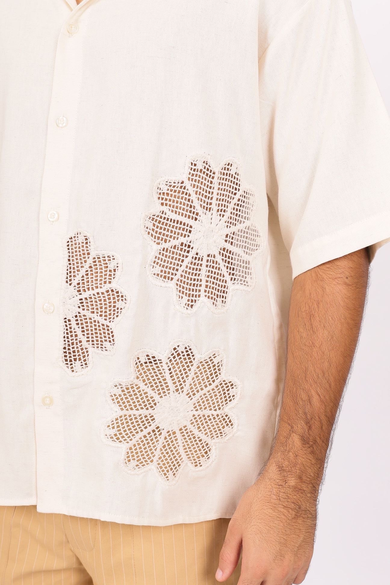 Camisa Linho Flores Renda Off White