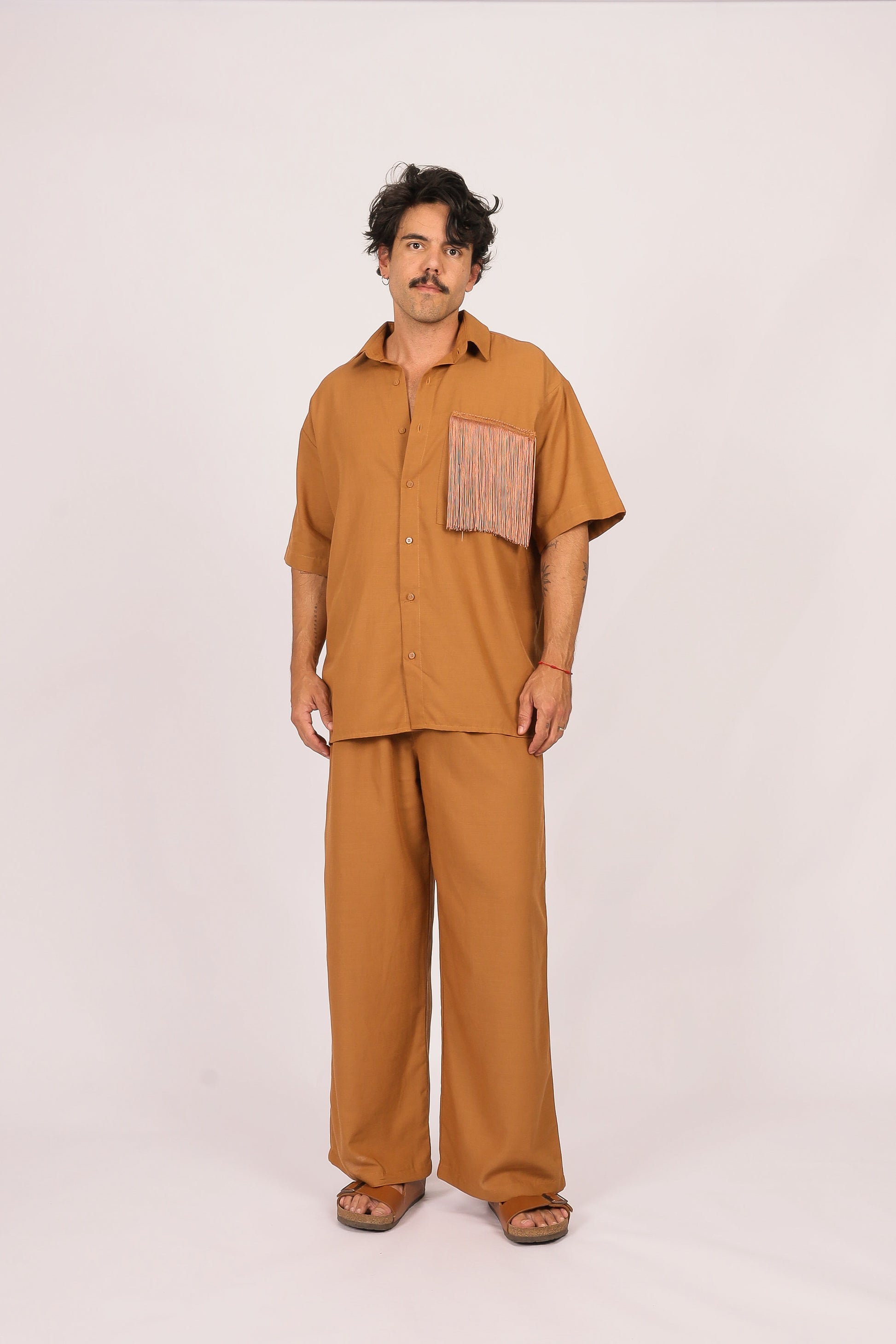 Camisa Ampla Franjas Marrom