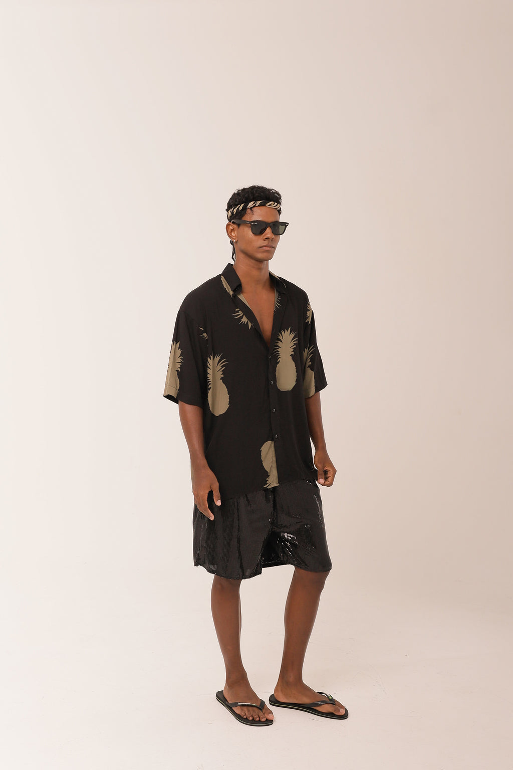 Camisa Ampla Abacaxi Preta