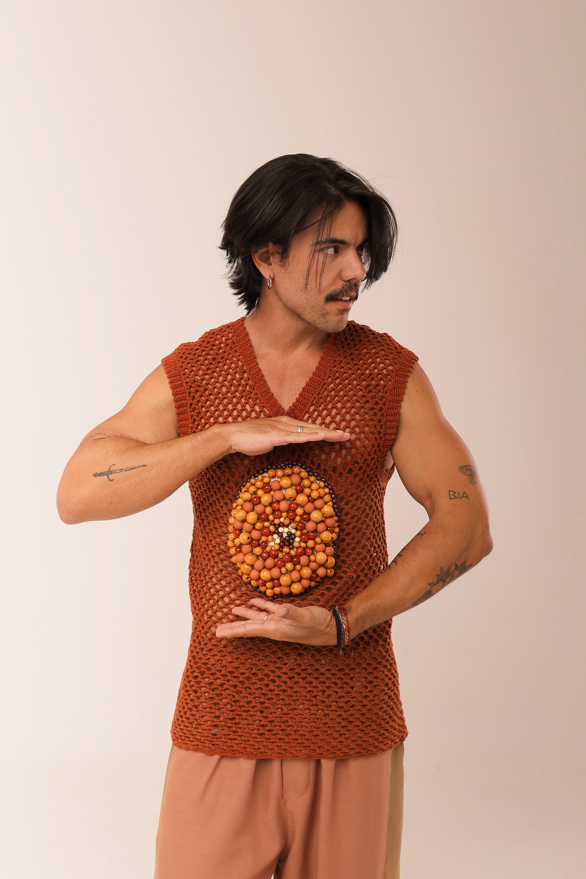 Regata Crochê Amuleto Solar