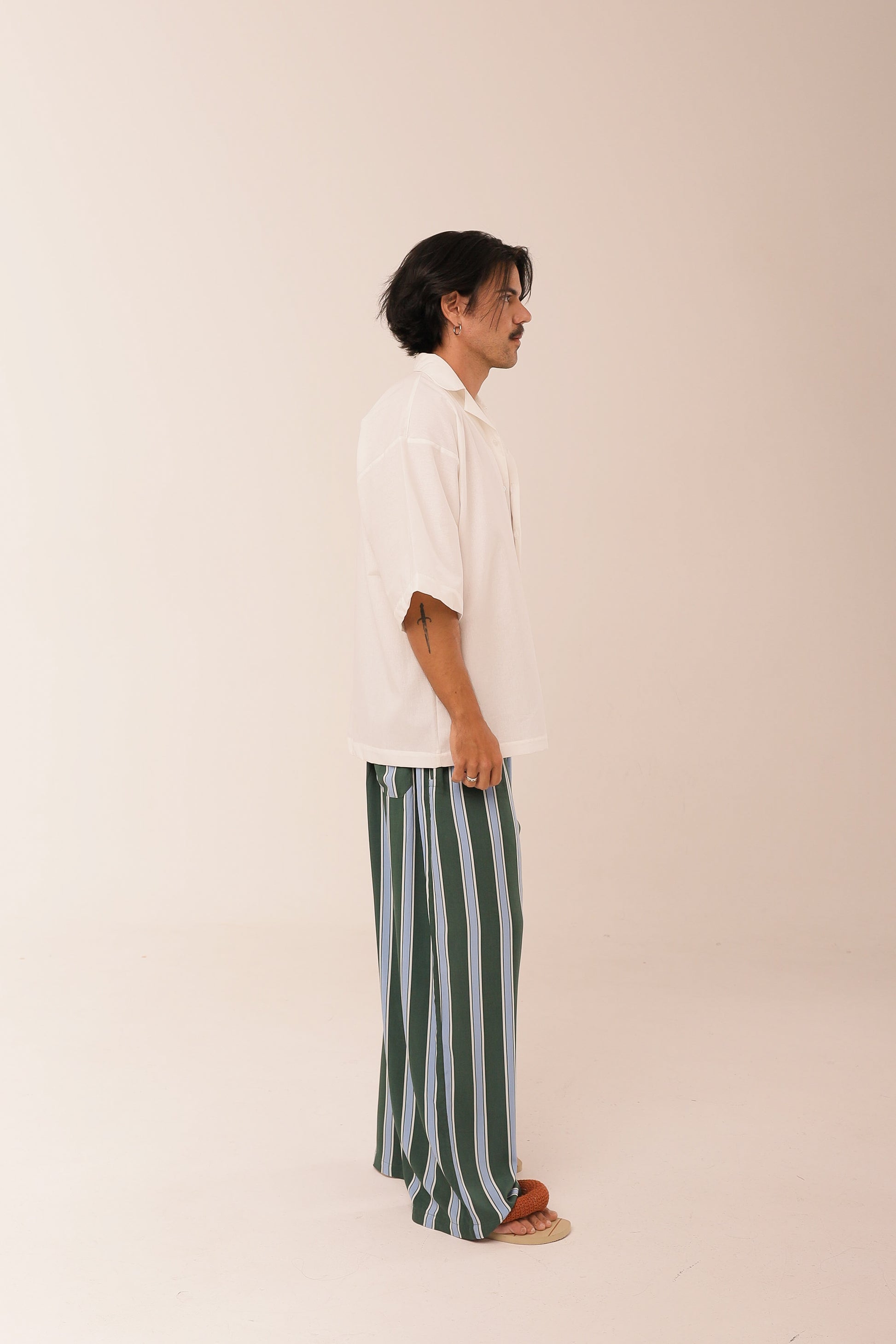 Camisa Ampla Olhar Sagrado Off White