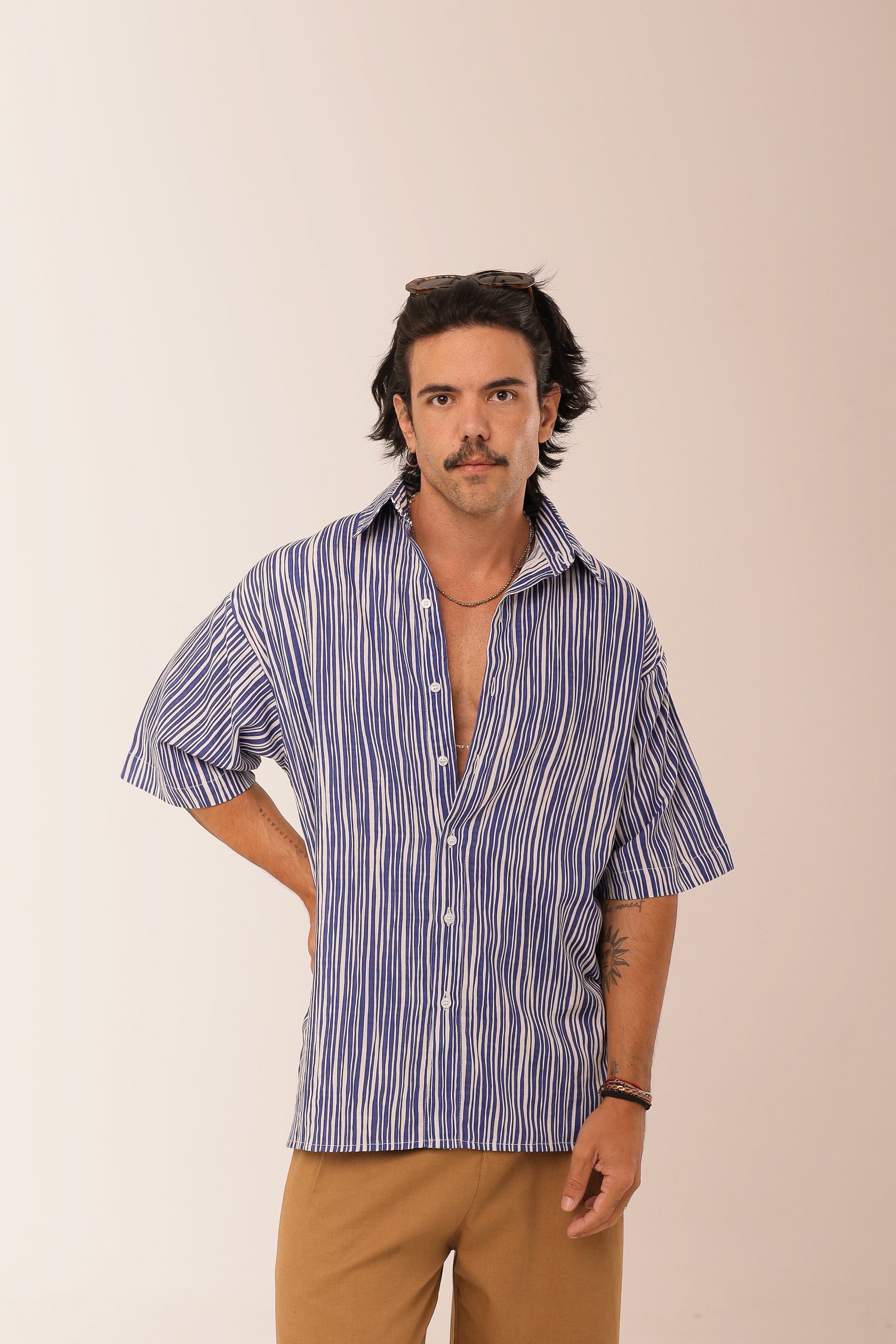 Camisa Ampla Marinha Azul