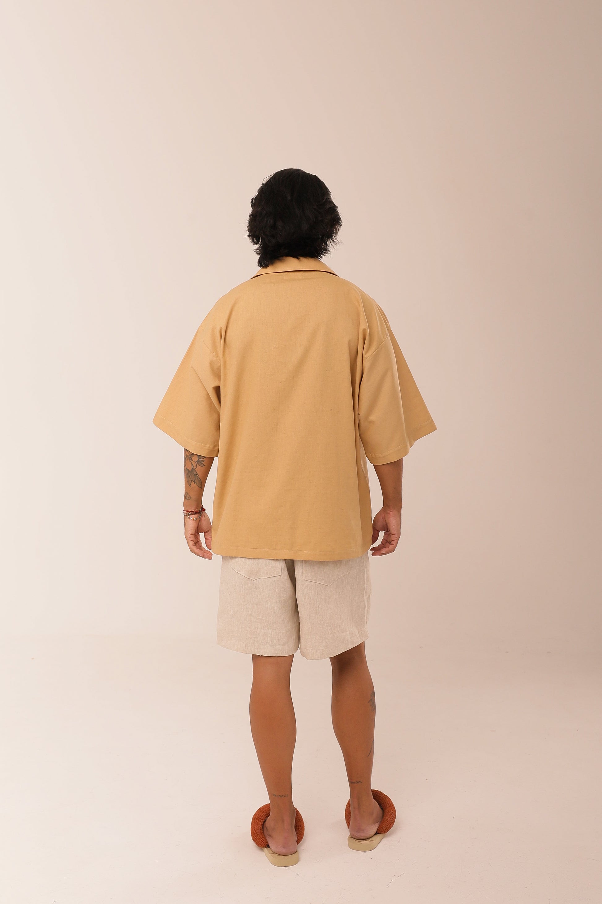 Camisa Ampla Linho Concha Sagrada Bege