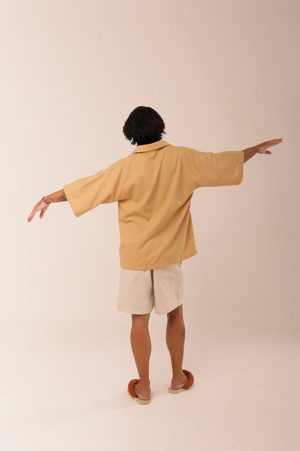 Camisa Ampla Linho Concha Sagrada Bege