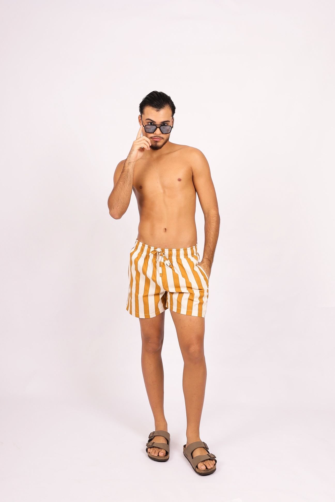 Short Linho Listras Amarelo