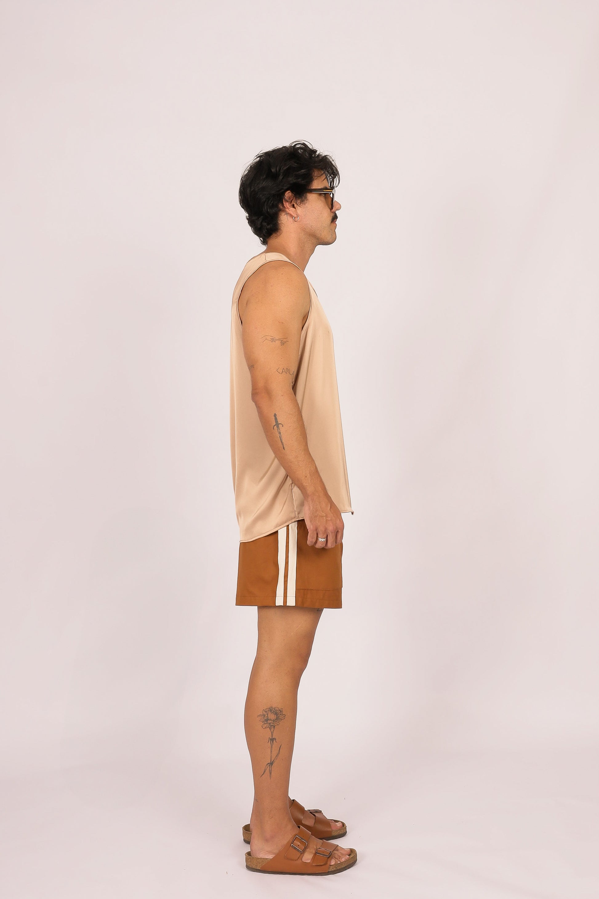 Short Alfaiataria Detalhes Marrom