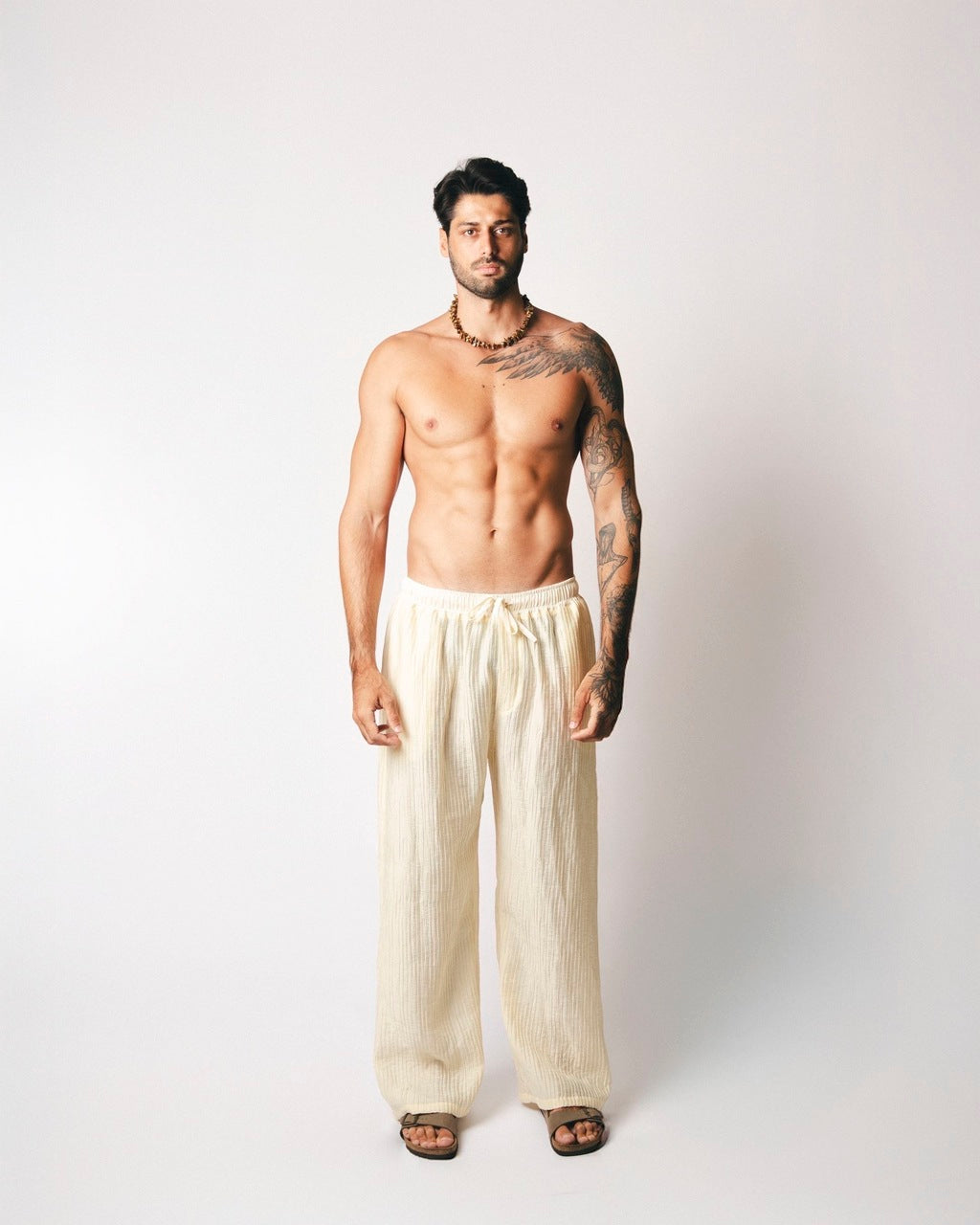 Calça Ampla Plissada Amarela
