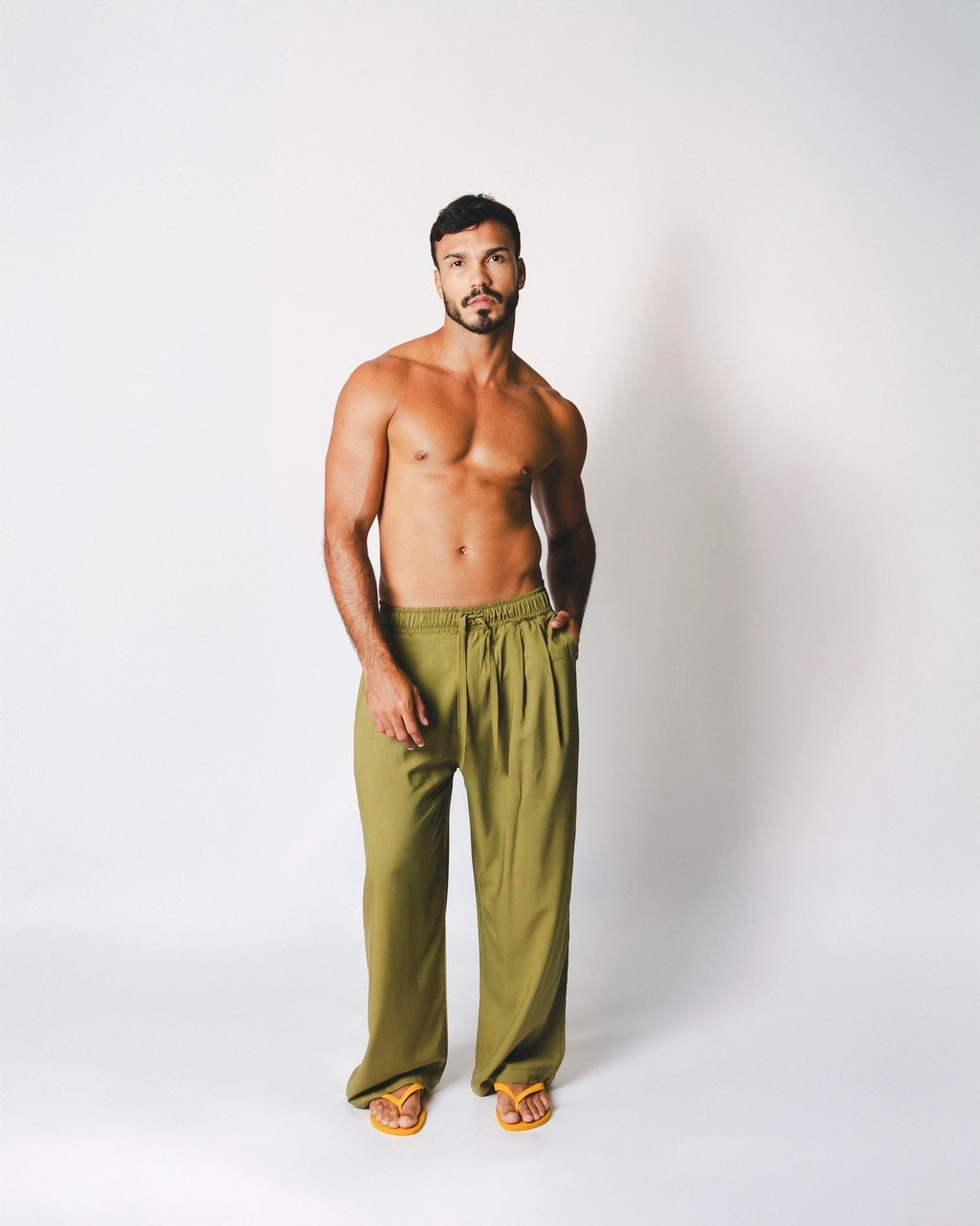 Calça Ampla Pregas Verde