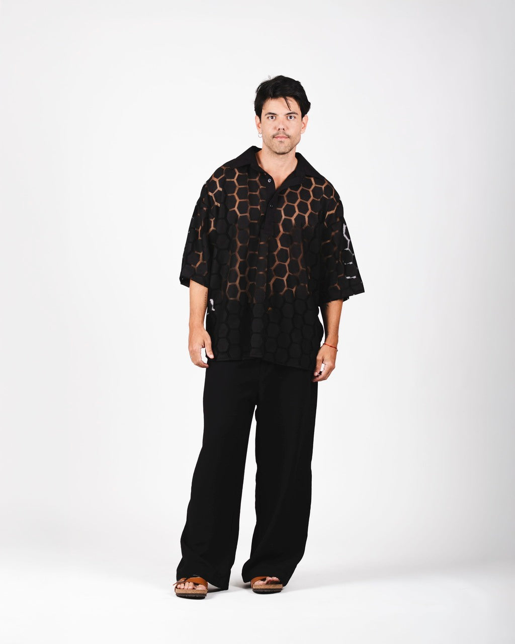 Camisa Ampla Geométrica Preta