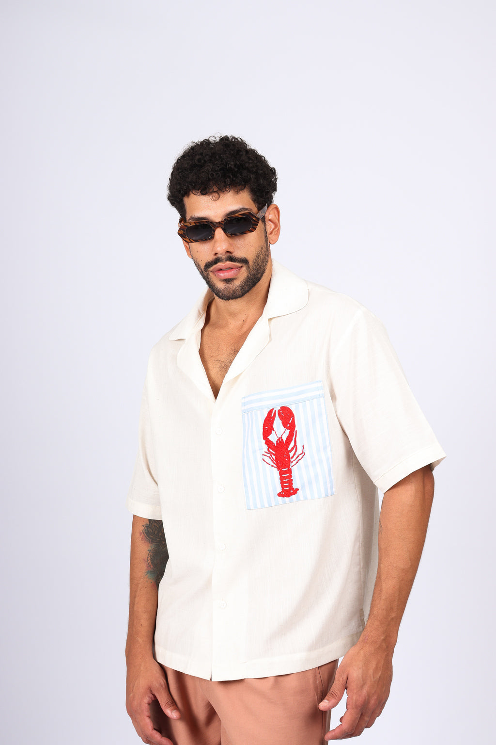 Camisa Linho Bolso Lagosta Bordado Off White