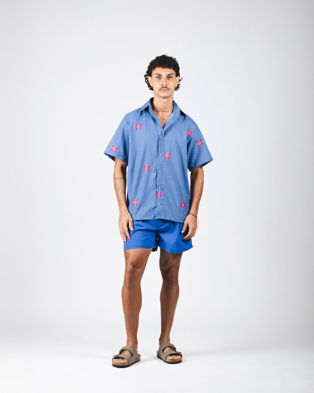 Camisa Linho Bordado Azul