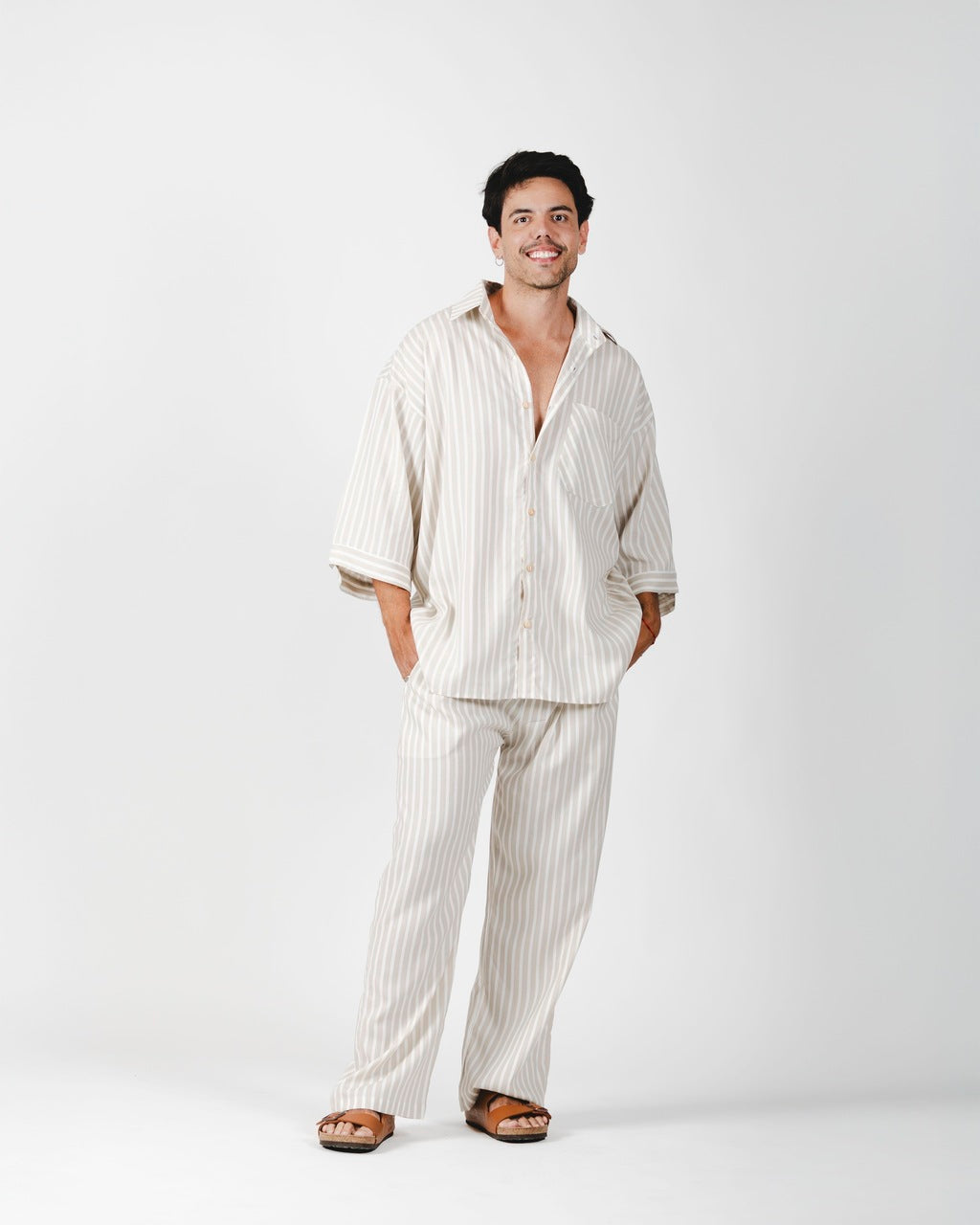 Camisa Listras Oversized Cinza