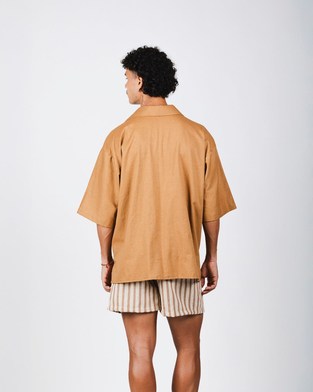Camisa Over Marrom