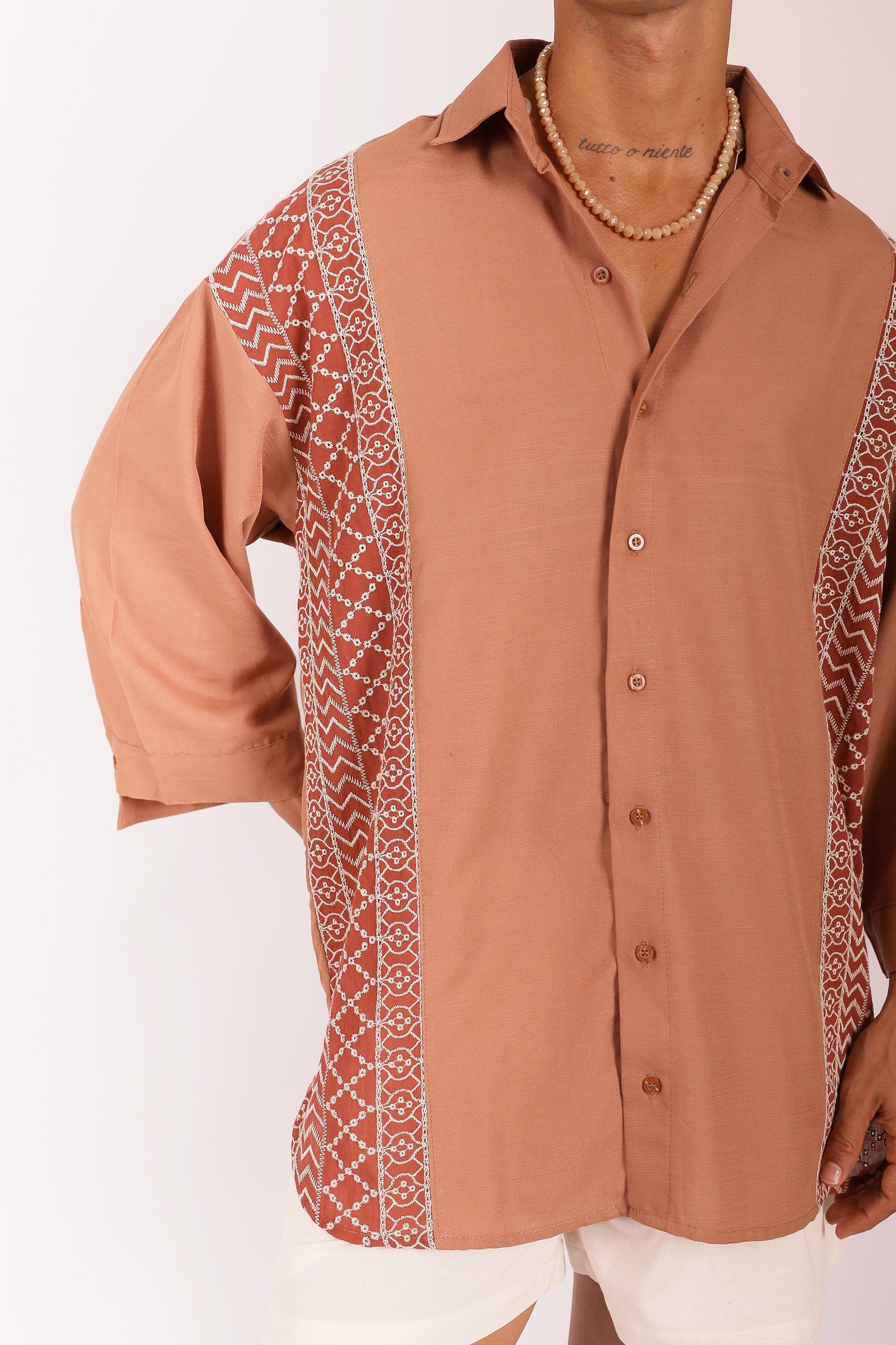 Camisa Oversize Bordado Terracota