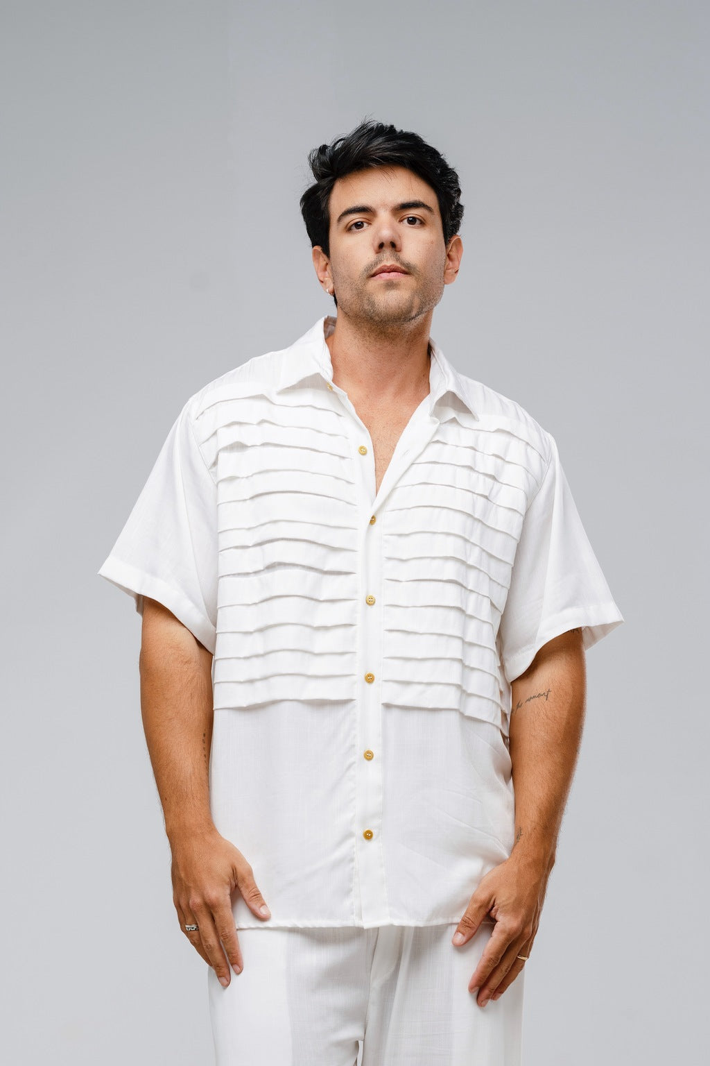 Camisa Pregas Viscose Off White