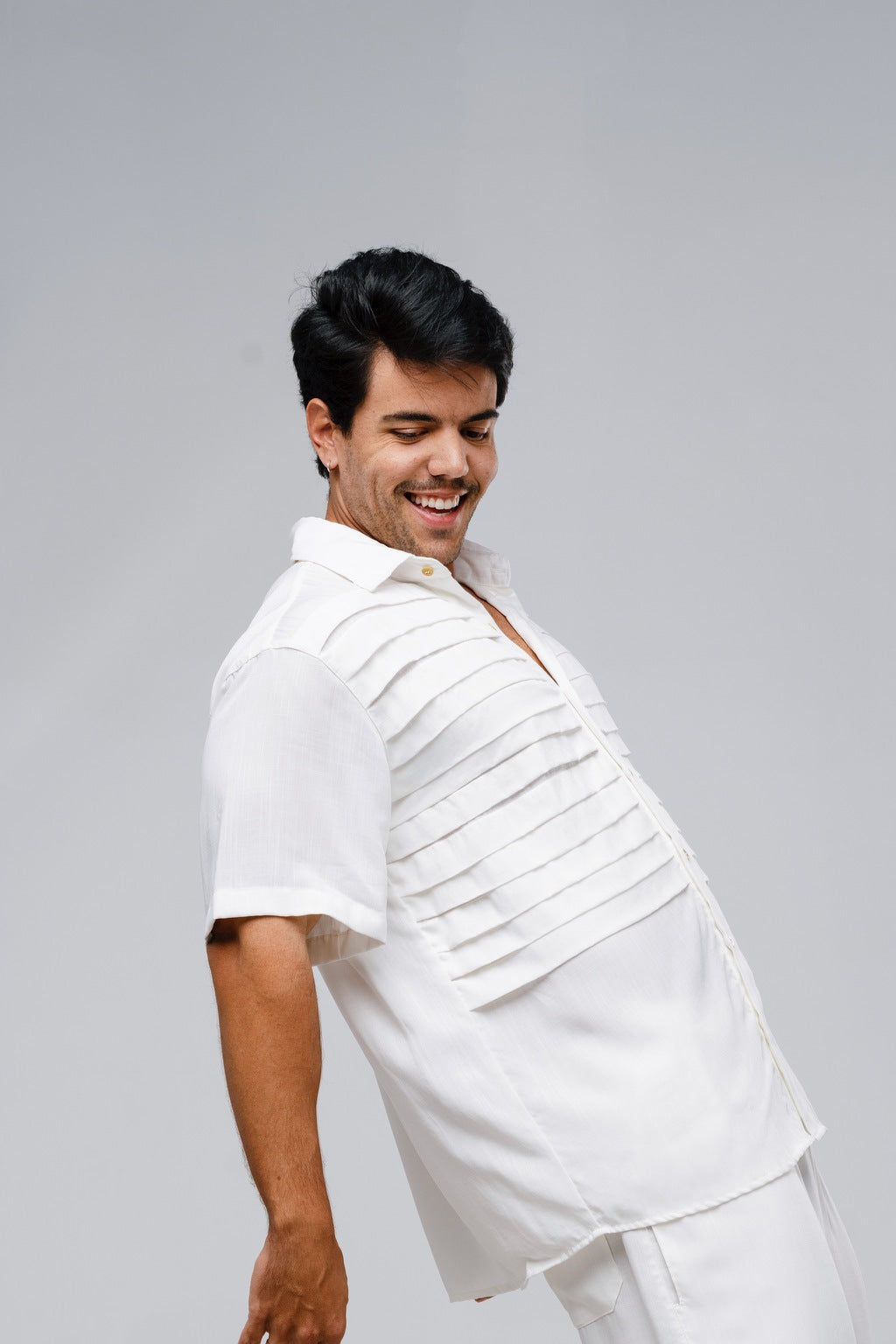 Camisa Pregas Viscose Off White