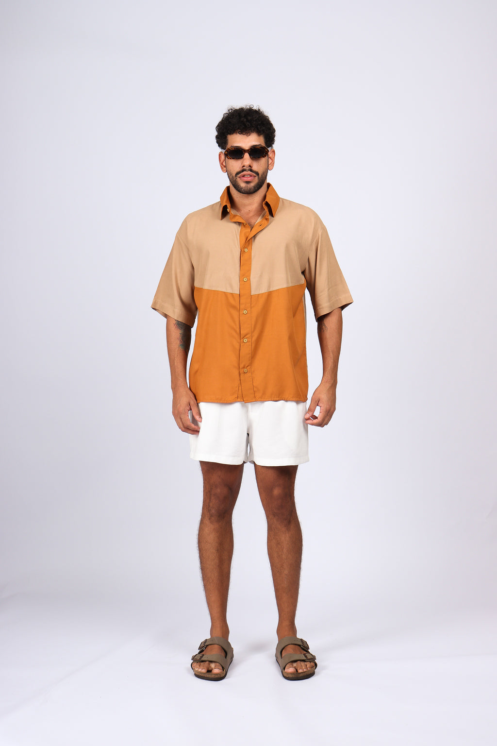 Camisa Recorte Marrom e Bege