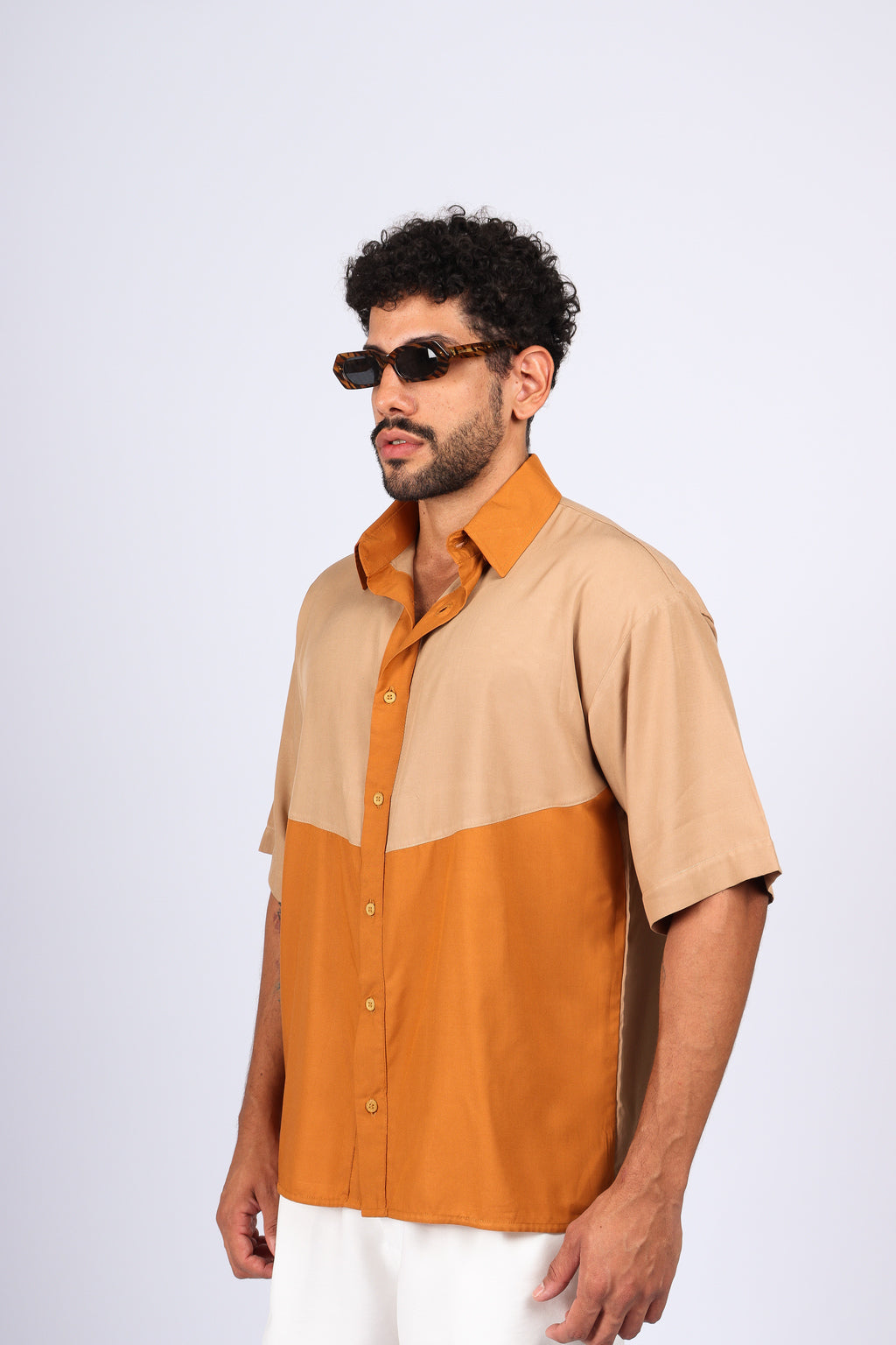 Camisa Recorte Marrom e Bege
