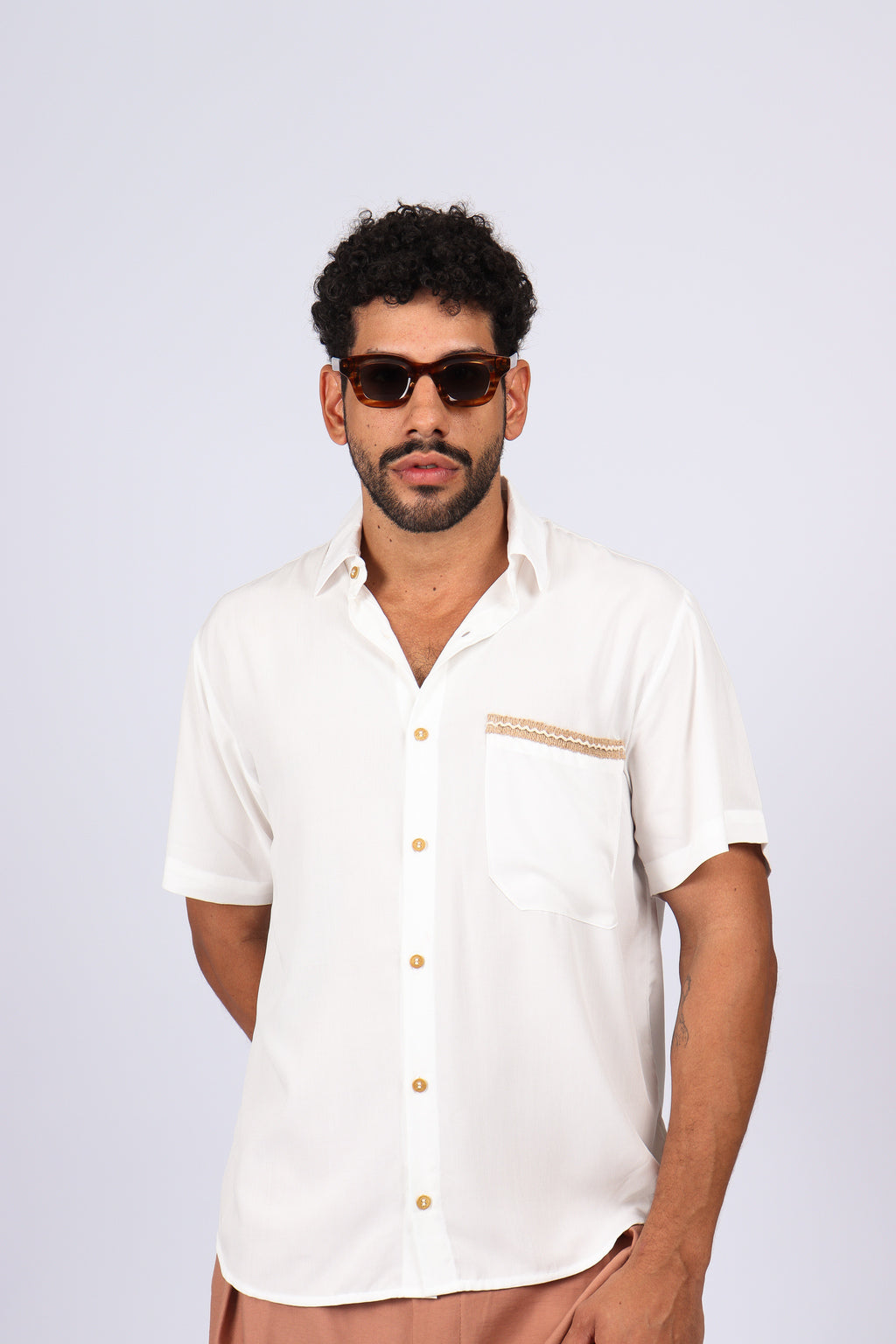 Camisa Viscose Bolso Detalhes Off White