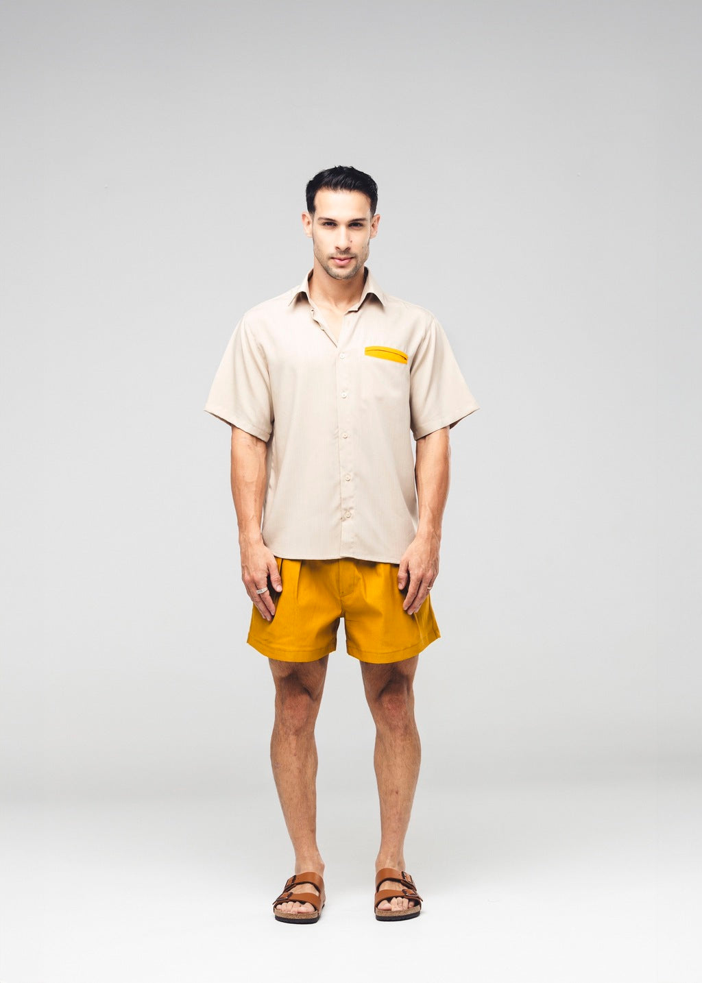 Camisa Viscose Bolso Embutido Bege