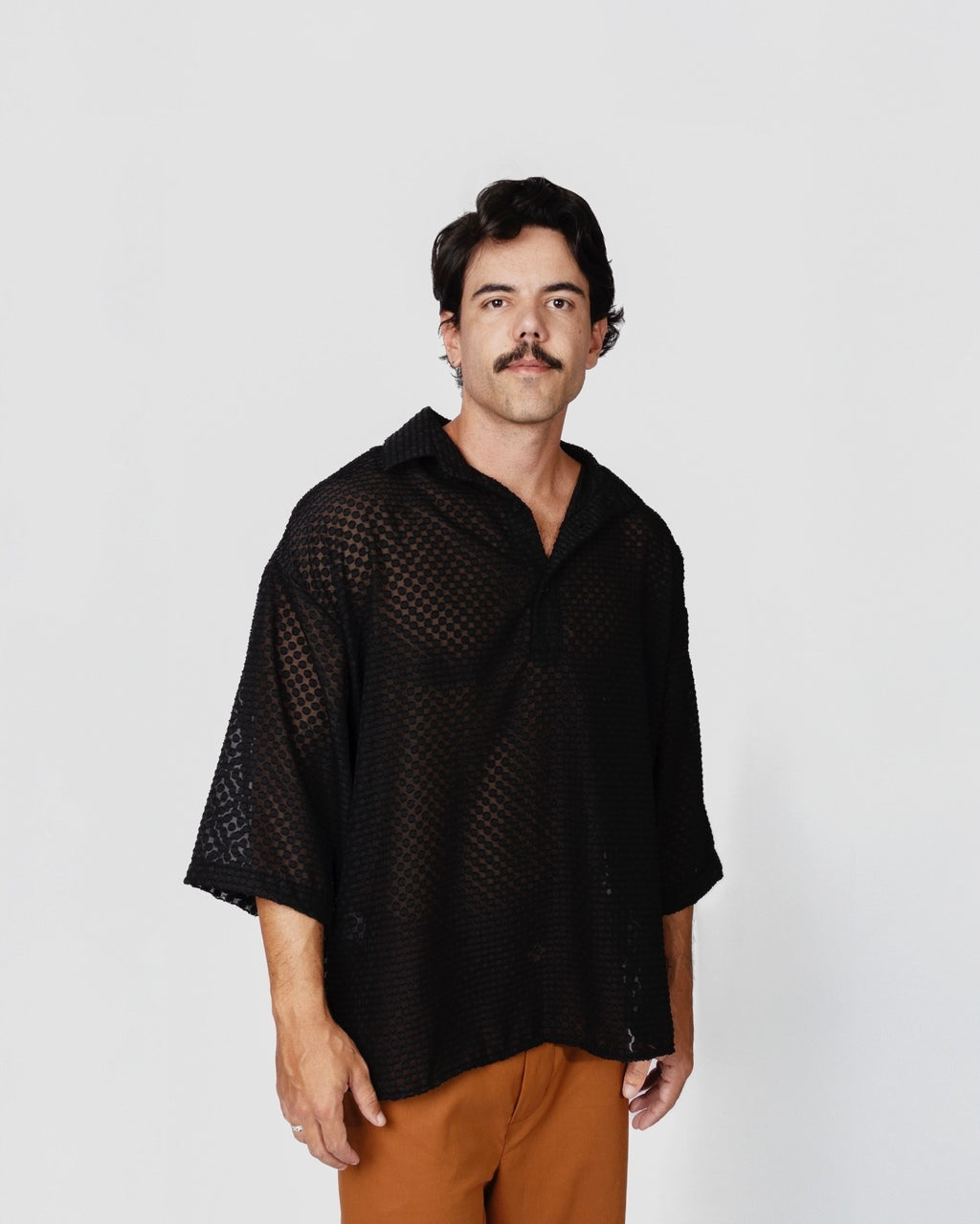 Camisa Ampla Textura Preta