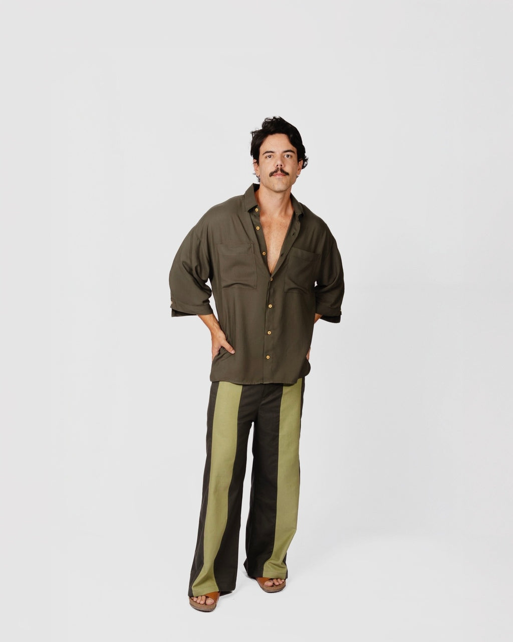 Camisa Oversized Verde Musgo