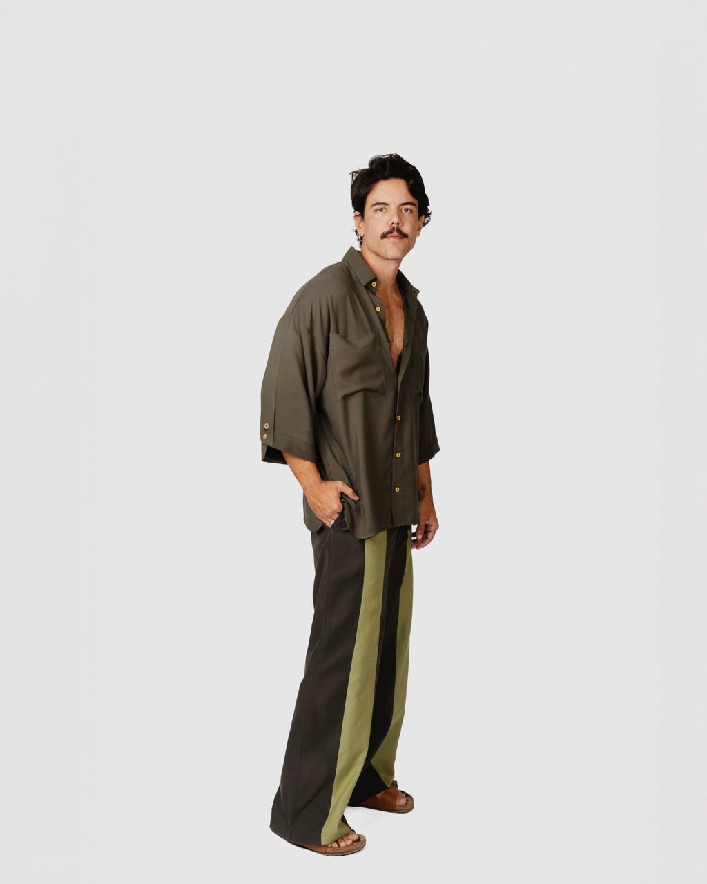 Camisa Oversized Verde Musgo