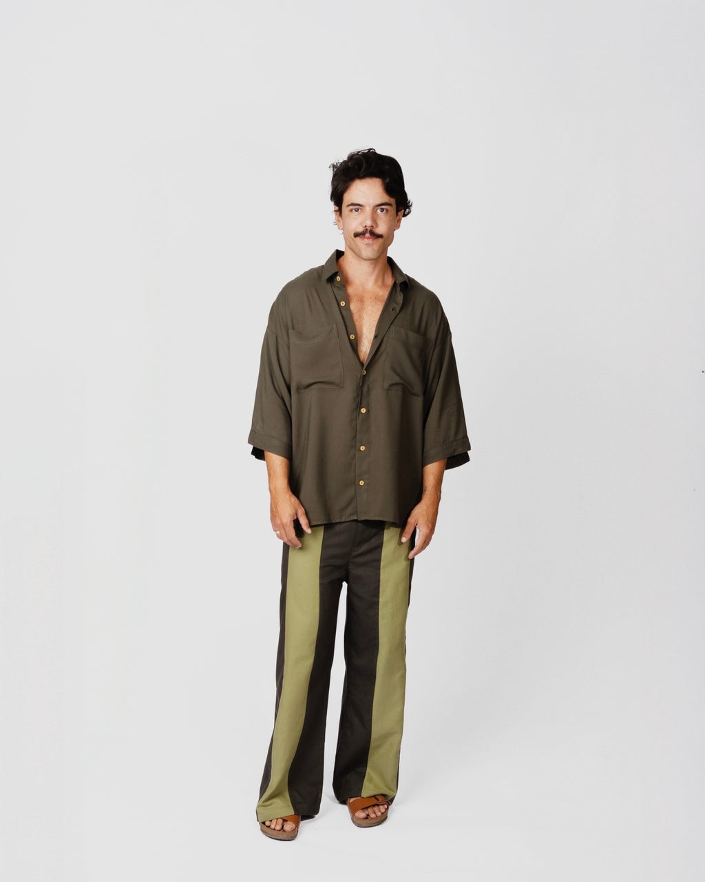 Camisa Oversized Verde Musgo