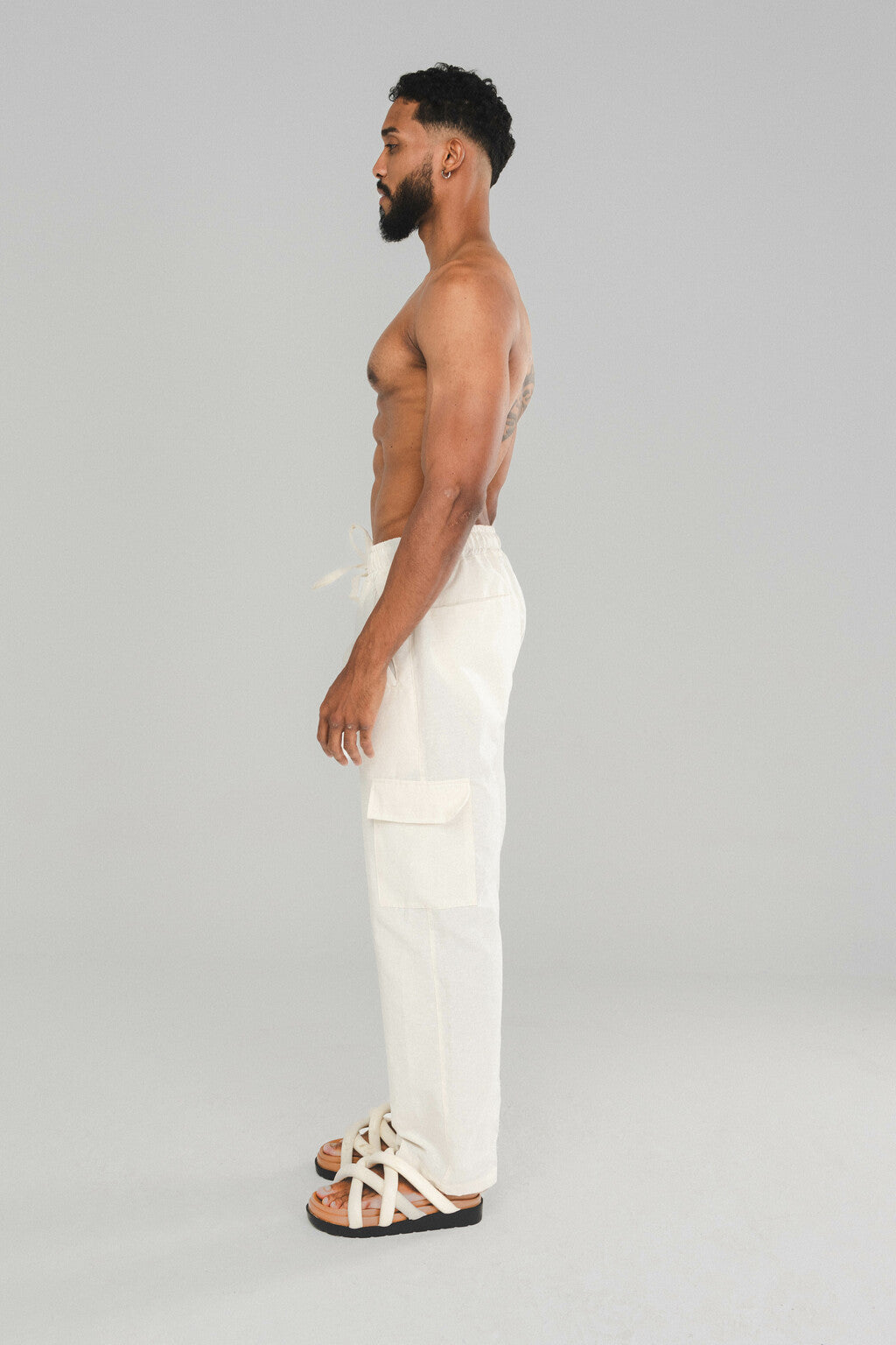 CALÇA CARGO OFF WHITE