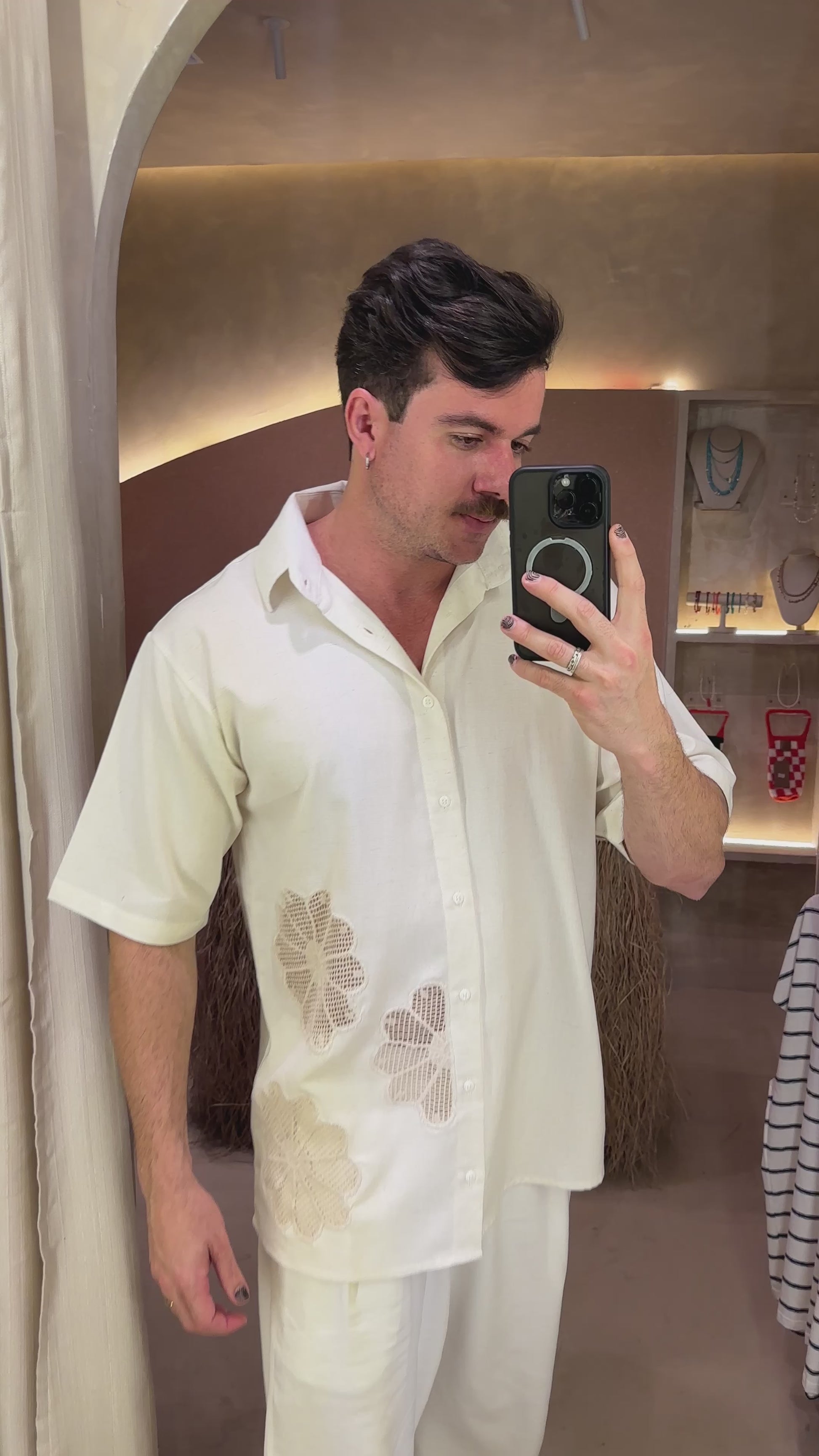 Camisa Linho Flores Renda Off White