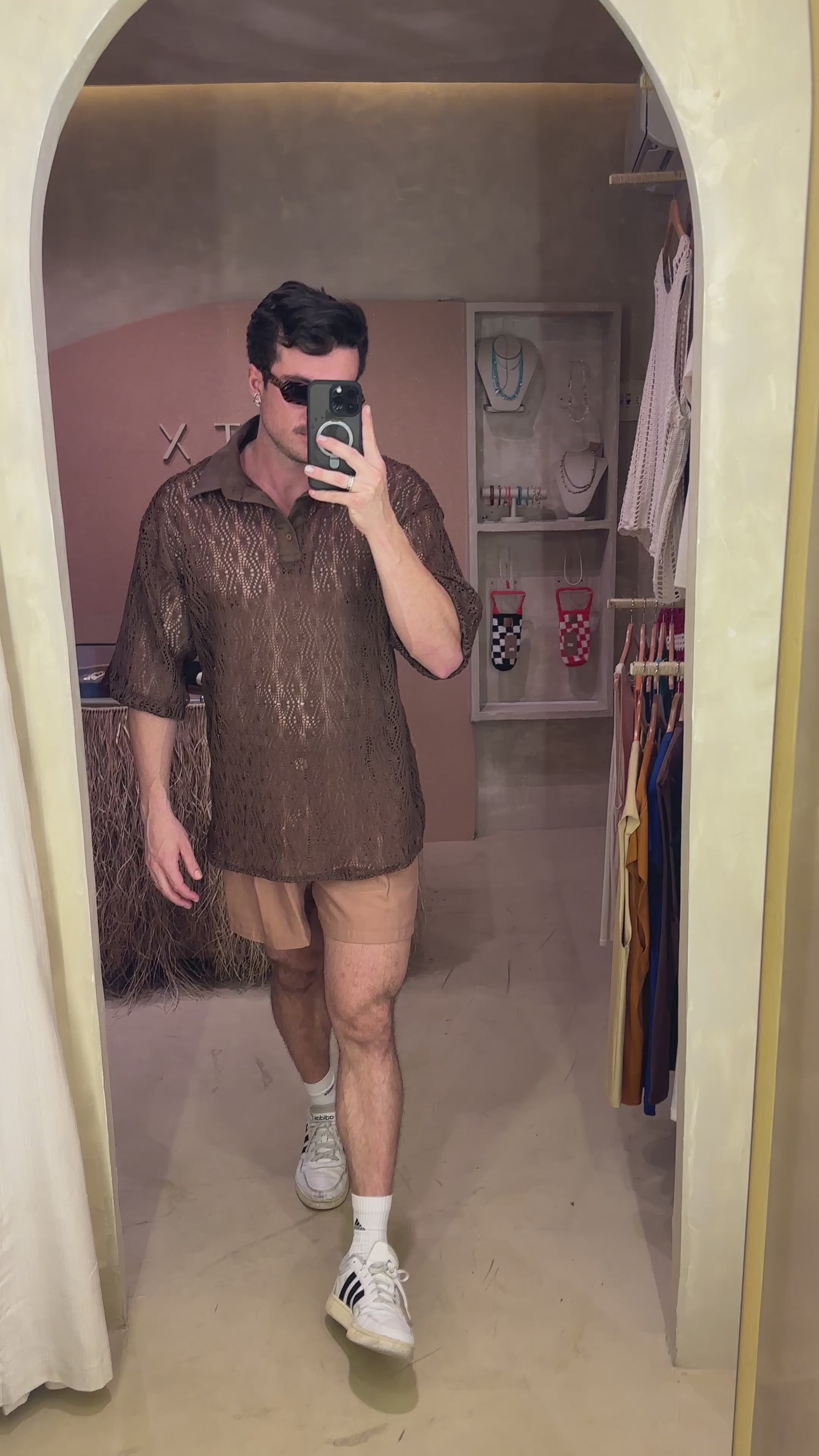 Camisa Ampla Tricot Marromㅤ ㅤㅤㅤㅤㅤㅤㅤㅤㅤㅤㅤ