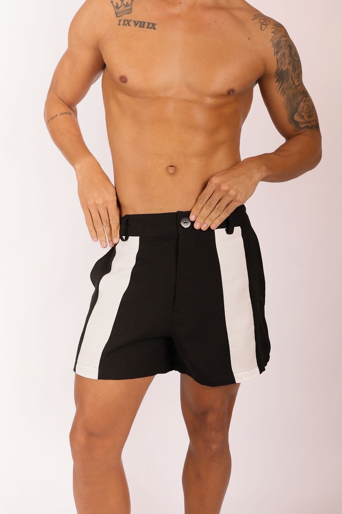 Short Alfaiataria Bicolor Preto
